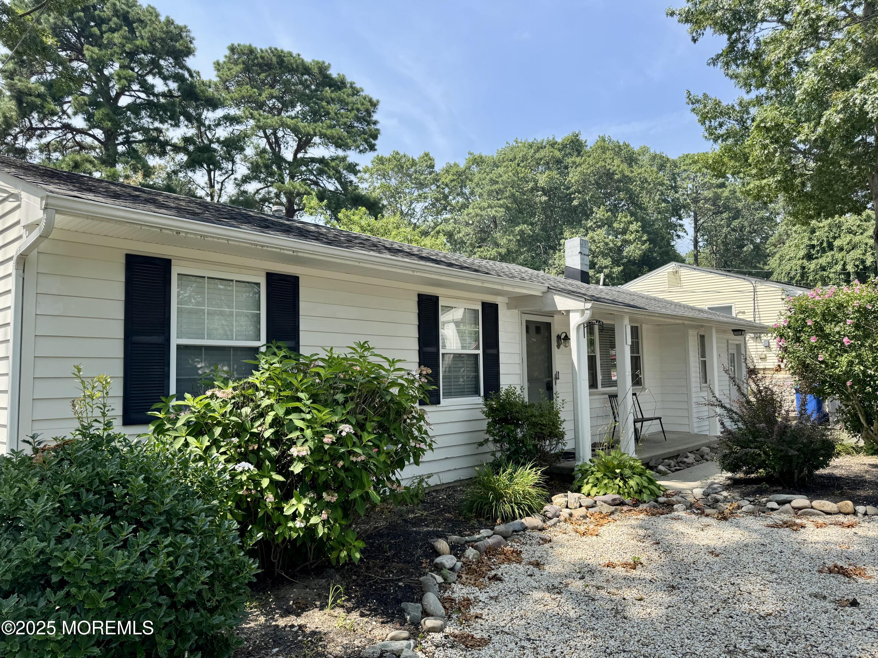 248 Matey Avenue
