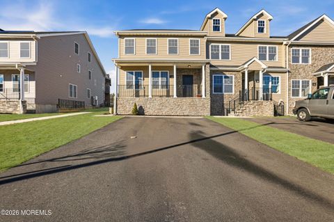 18 Yehuda Way Lakewood NJ 08701