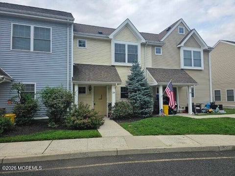 Condo For Sale - 24 Cedar Crossing #16<br/> Red Bank, NJ 07701