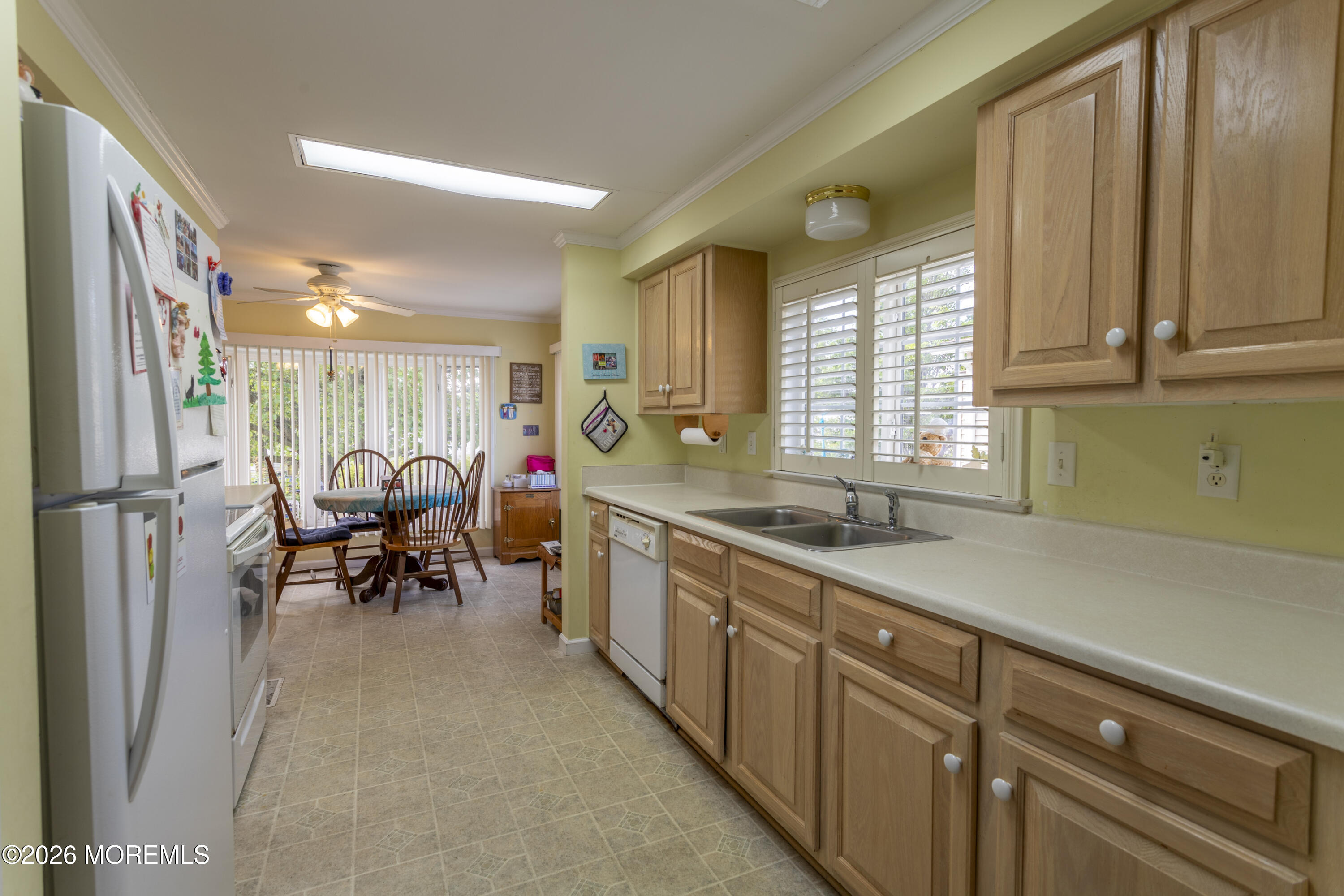 1214 Winding Brook Way