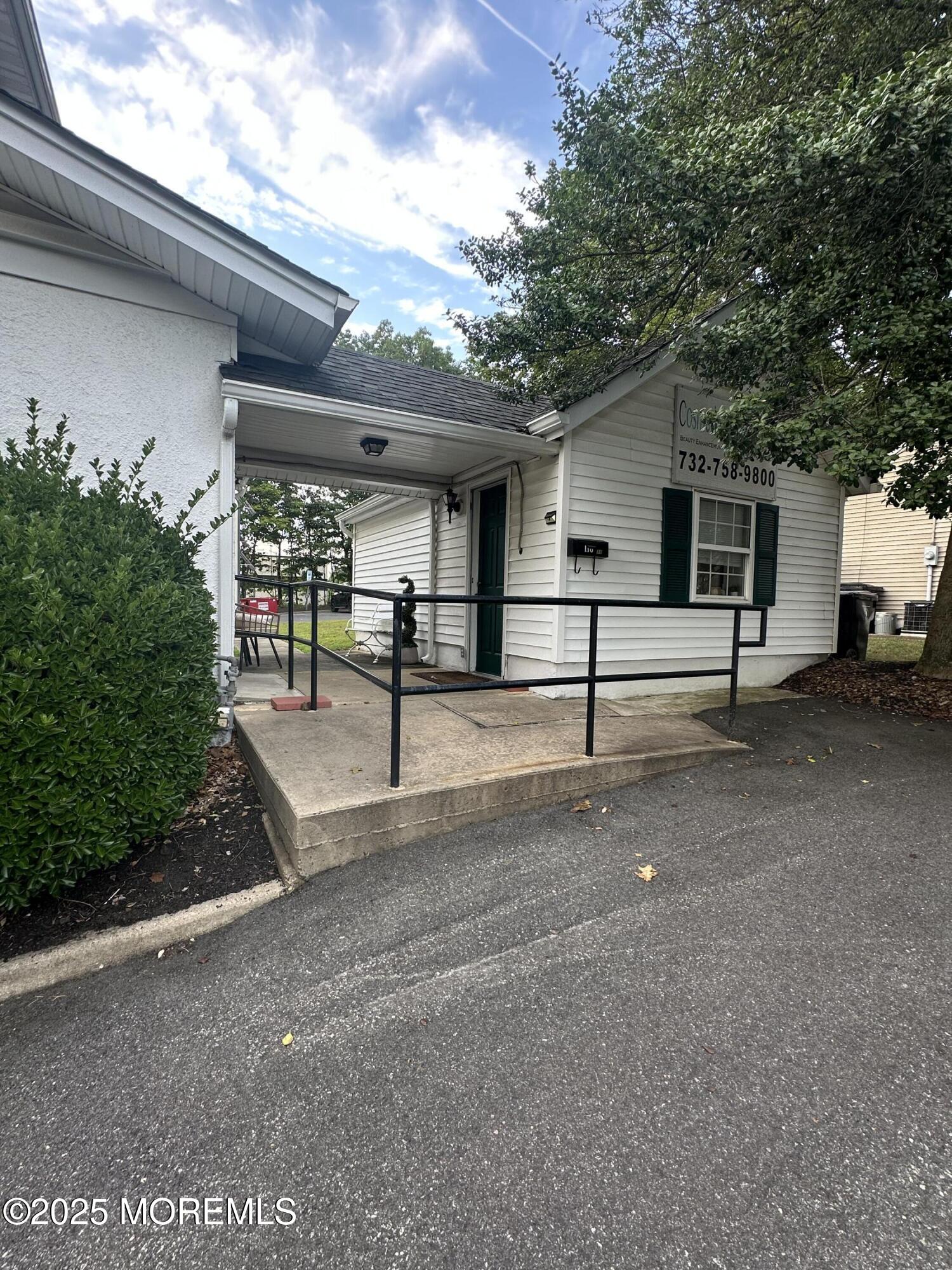 110 Frost Avenue