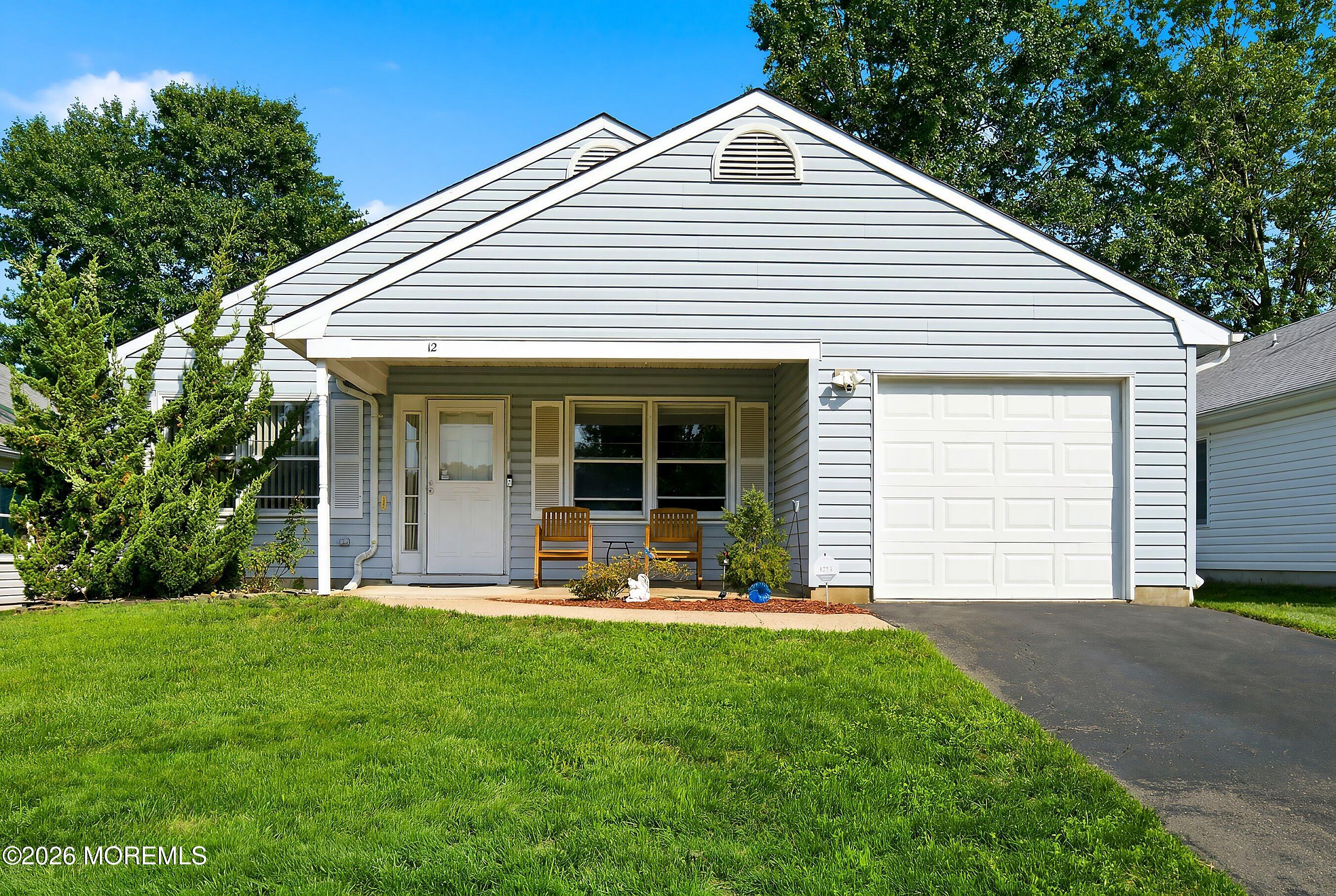 12 Springhill Drive