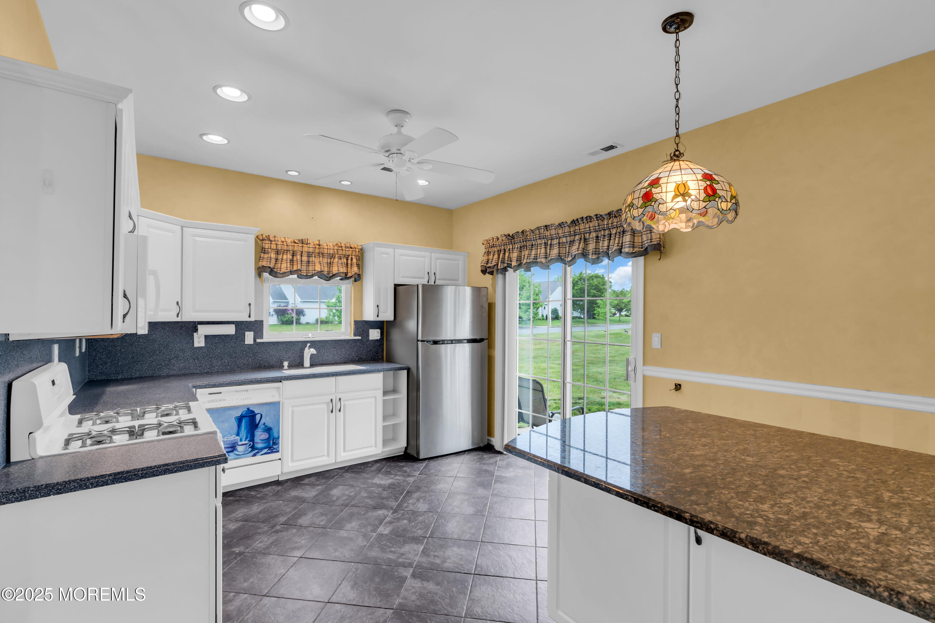 4 Saxony Circle, Manchester, New Jersey image 47