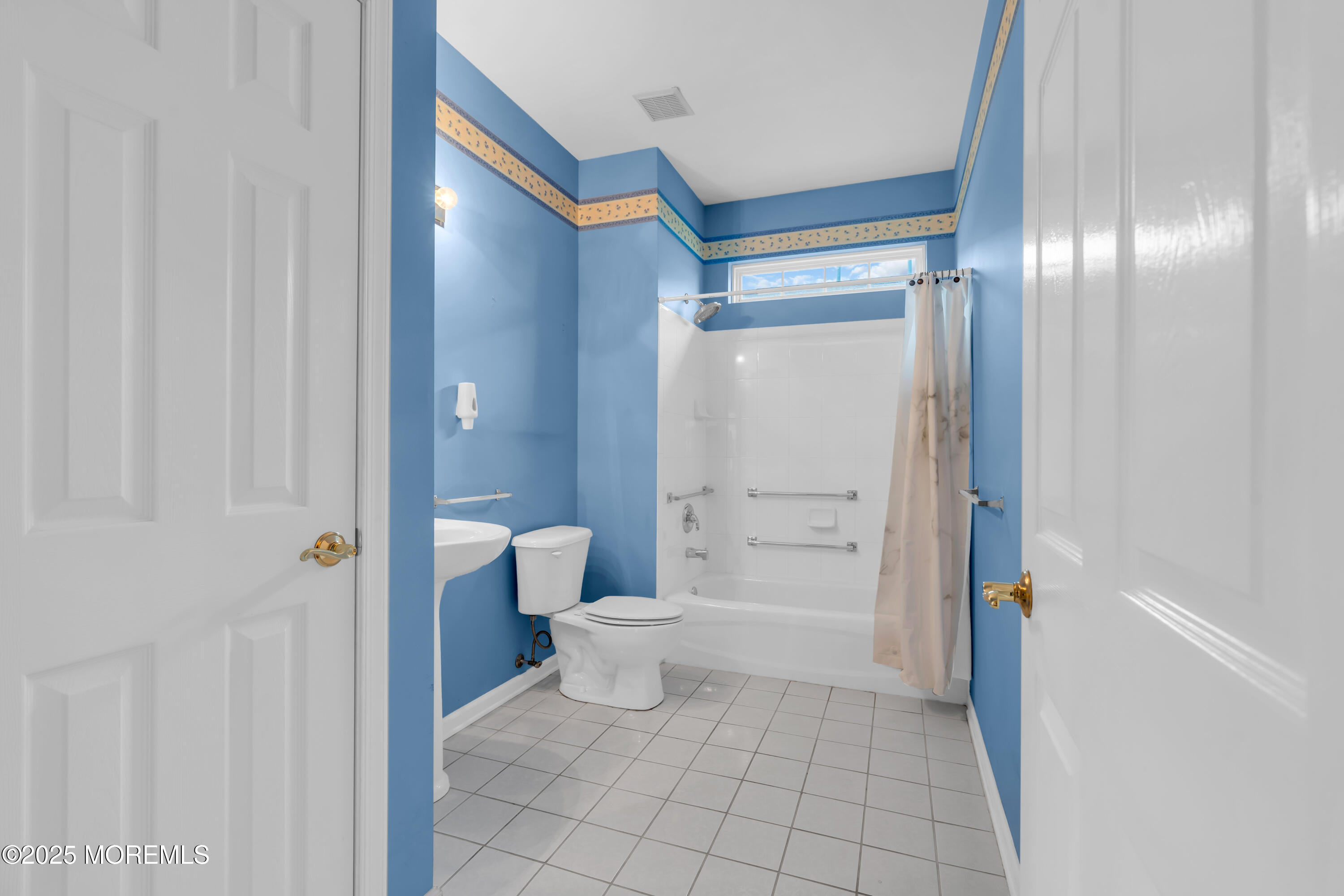 4 Saxony Circle, Manchester, New Jersey image 32