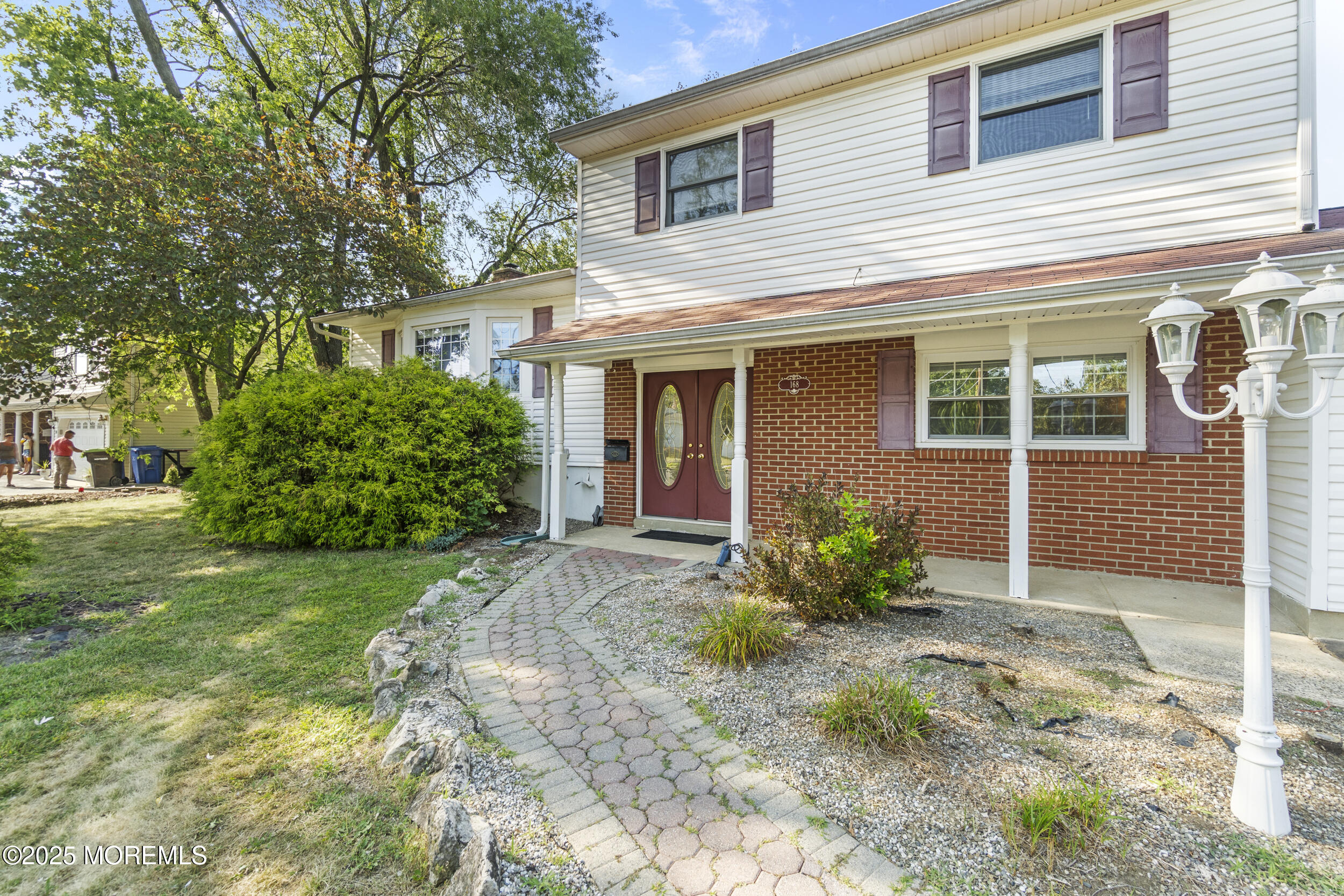 168 Throckmorton Lane