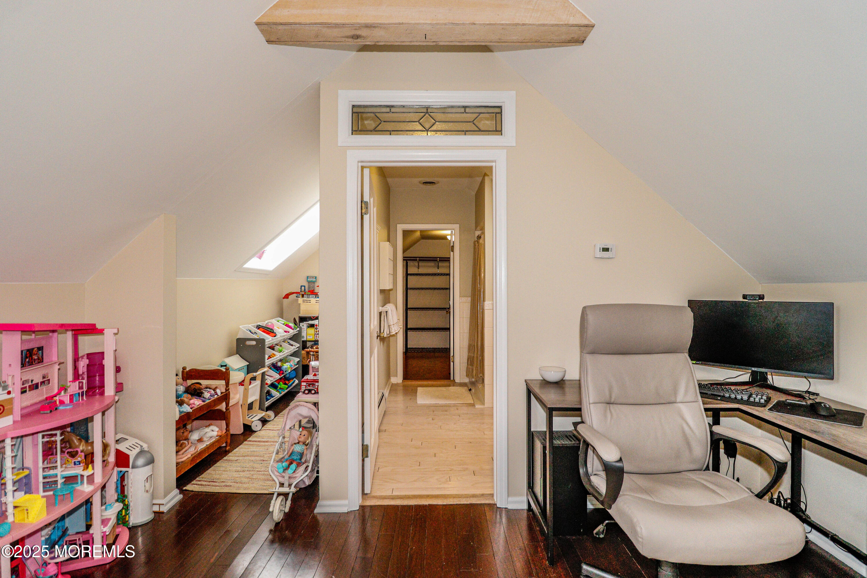 687 Spotswood Englishtown Road, Spotswood, New Jersey image 17