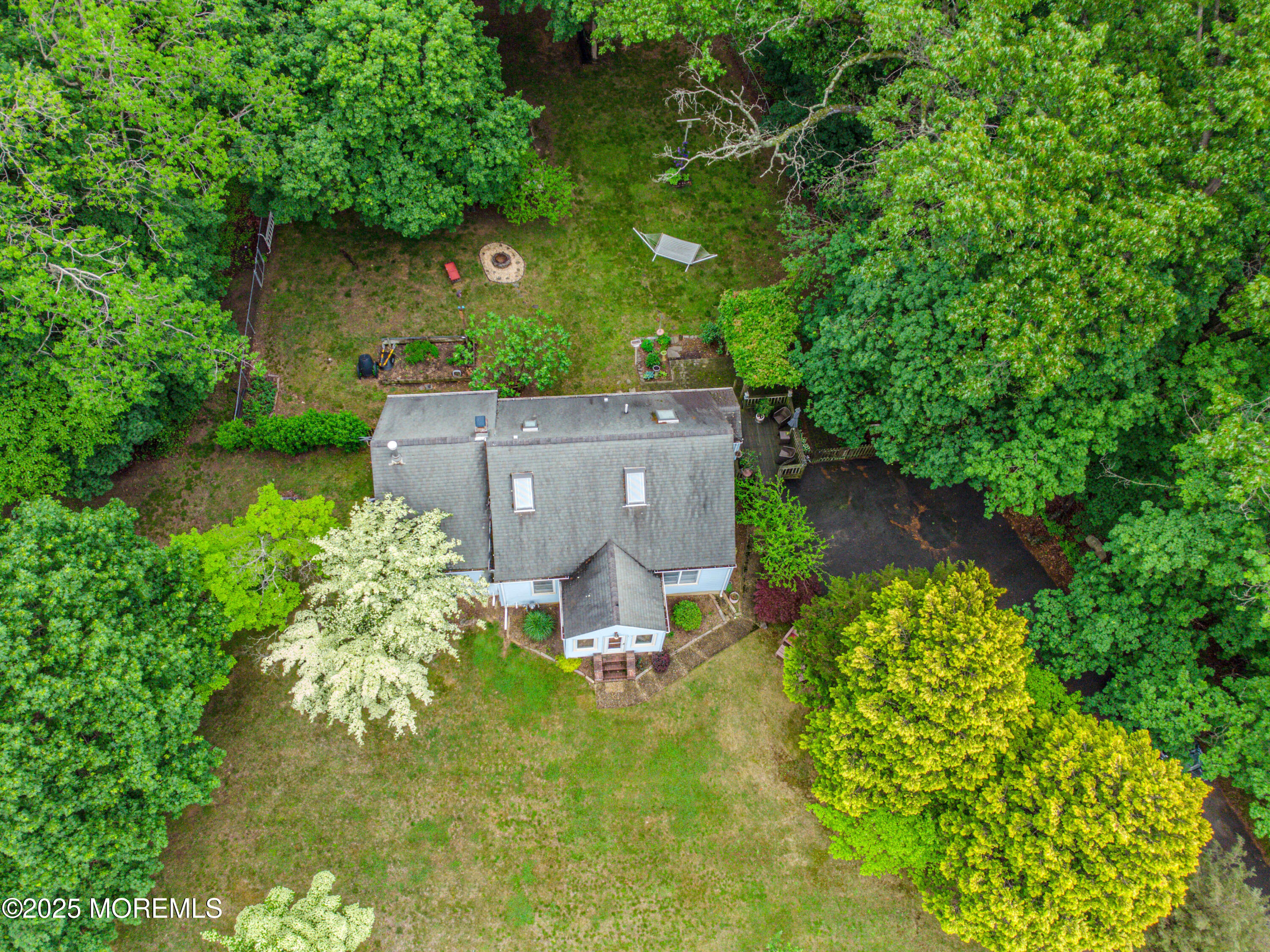 687 Spotswood Englishtown Road, Spotswood, New Jersey image 37