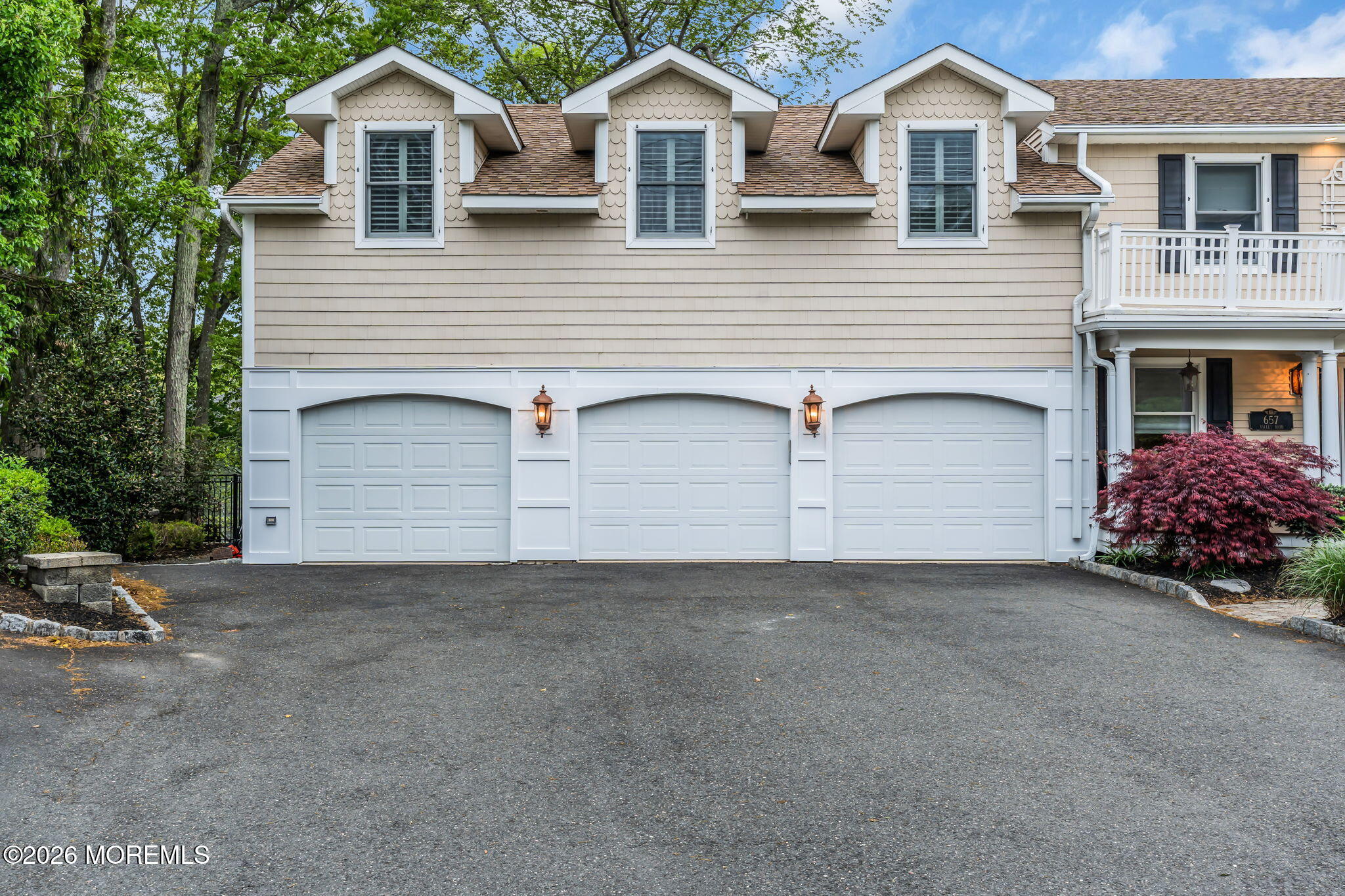 657 Valley Road