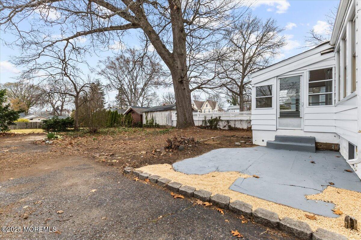 111 Lake Avenue, Hamilton, New Jersey image 29