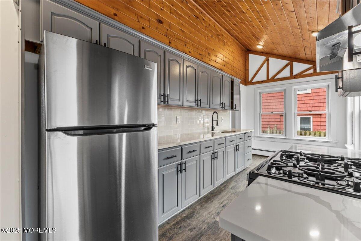 111 Lake Avenue, Hamilton, New Jersey image 8