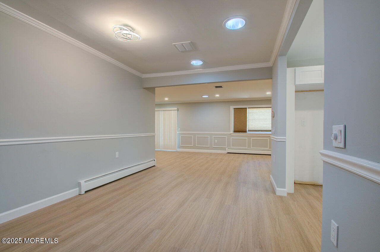 52 Normanton Court, Toms River, New Jersey image 15