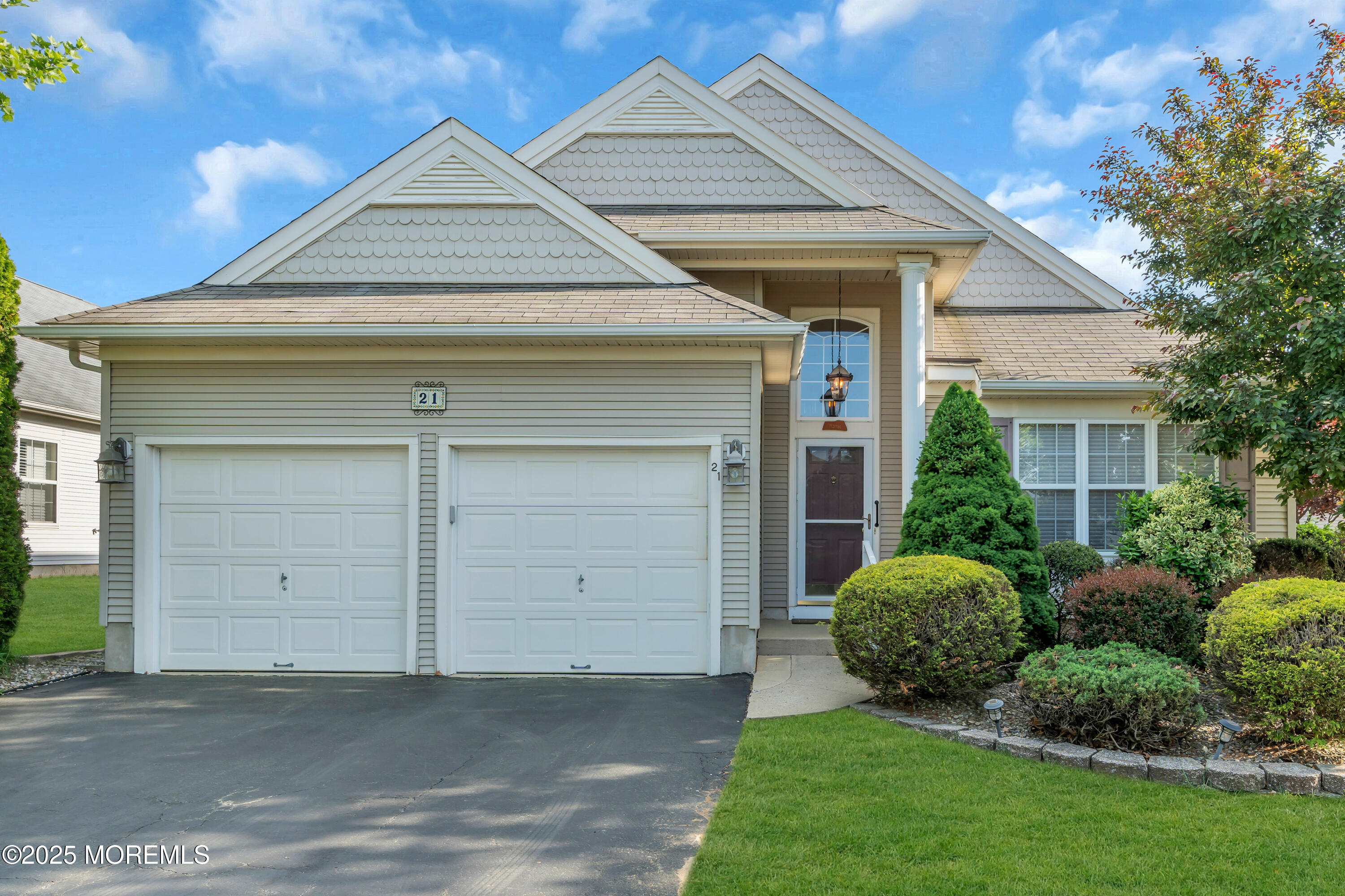 21 Medici Drive, Manchester, New Jersey image 1