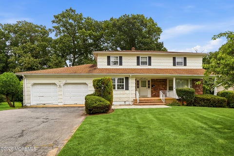 Photo of 27 Stonehenge Drive, Ocean Twp, NJ 07712 (MLS # 22626012)