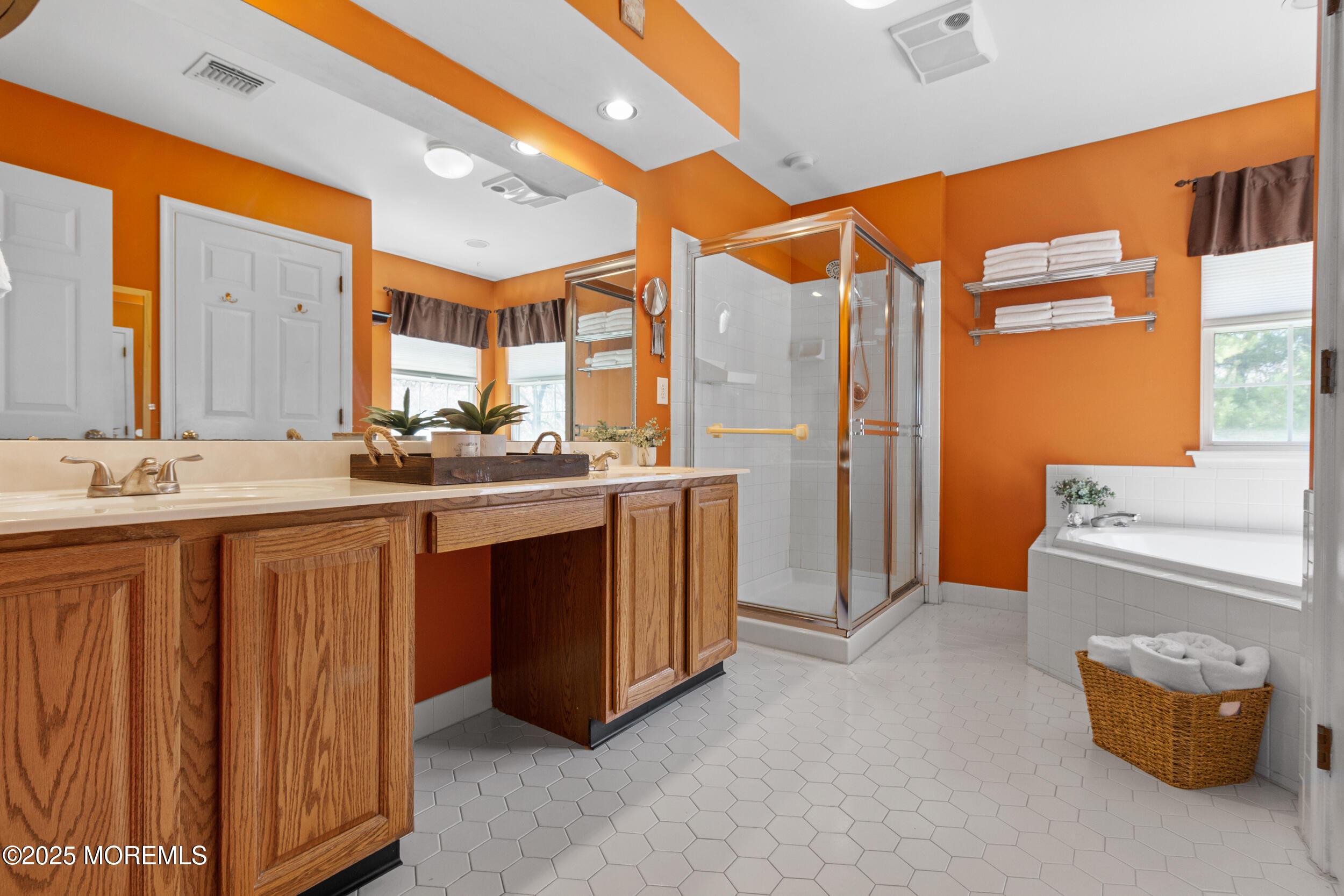 12 Jared Court, Howell, New Jersey image 25