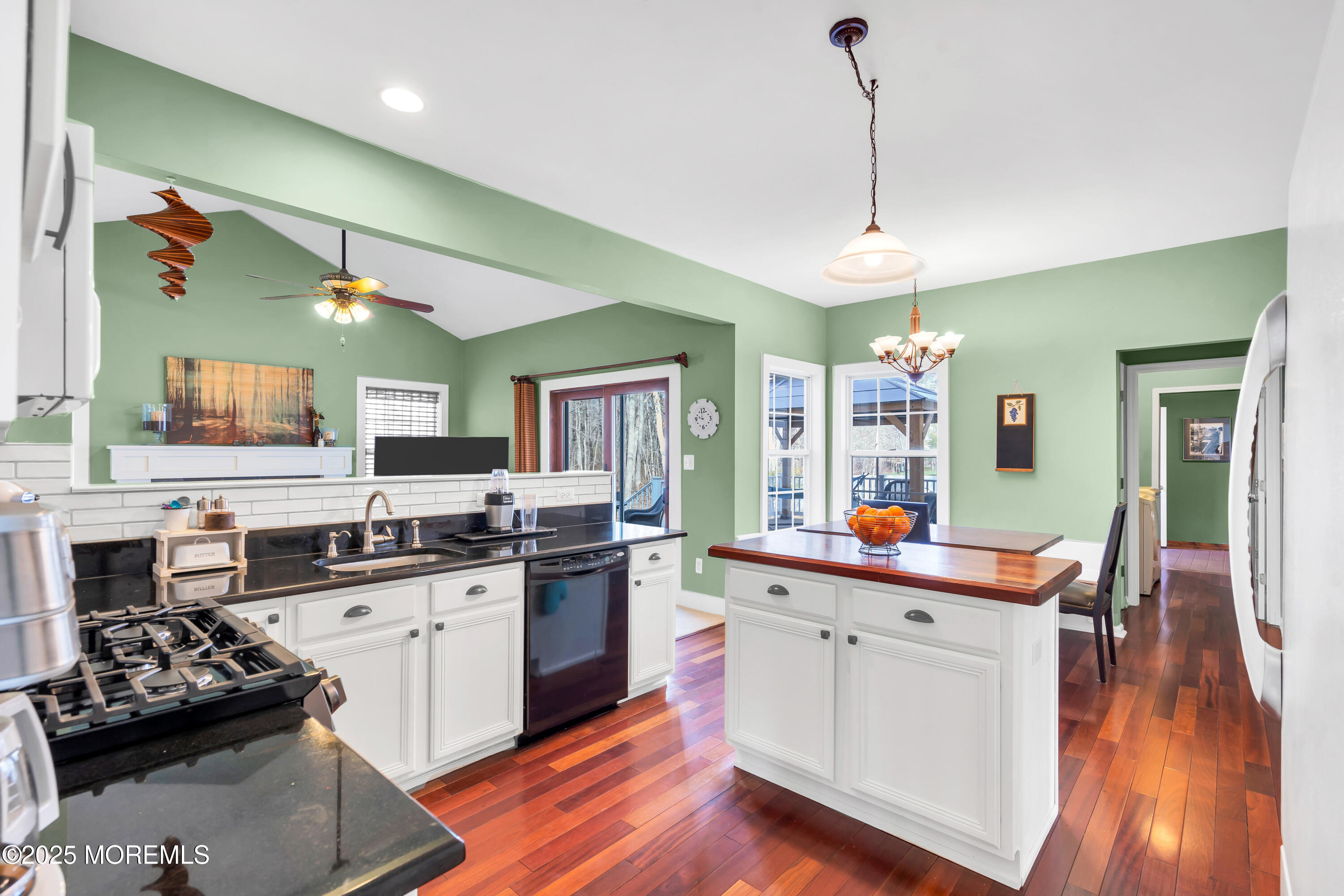 20 Goldfinch Road, Jackson, New Jersey image 13
