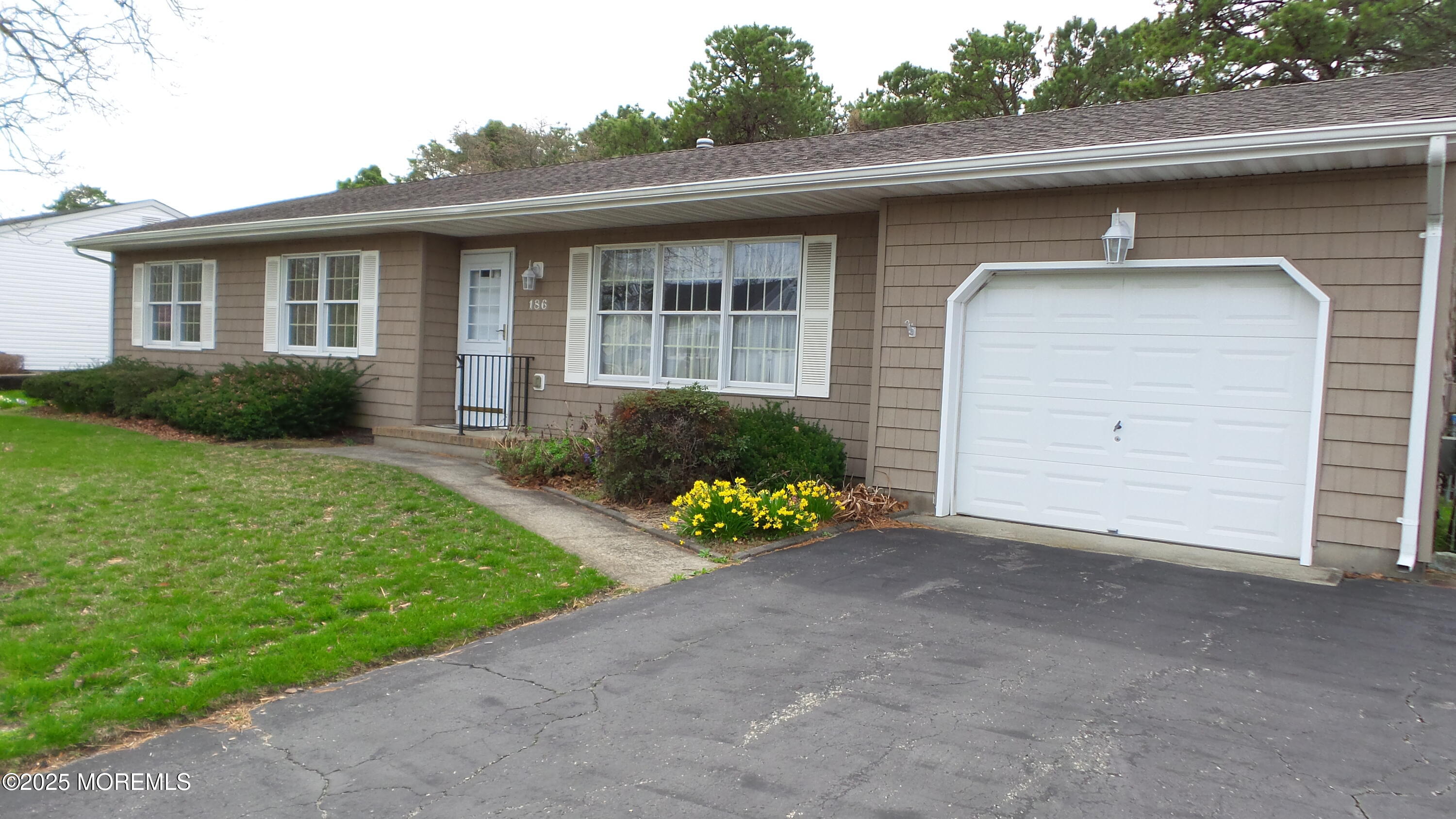 186 Cherry Quay Road, Brick, New Jersey image 2