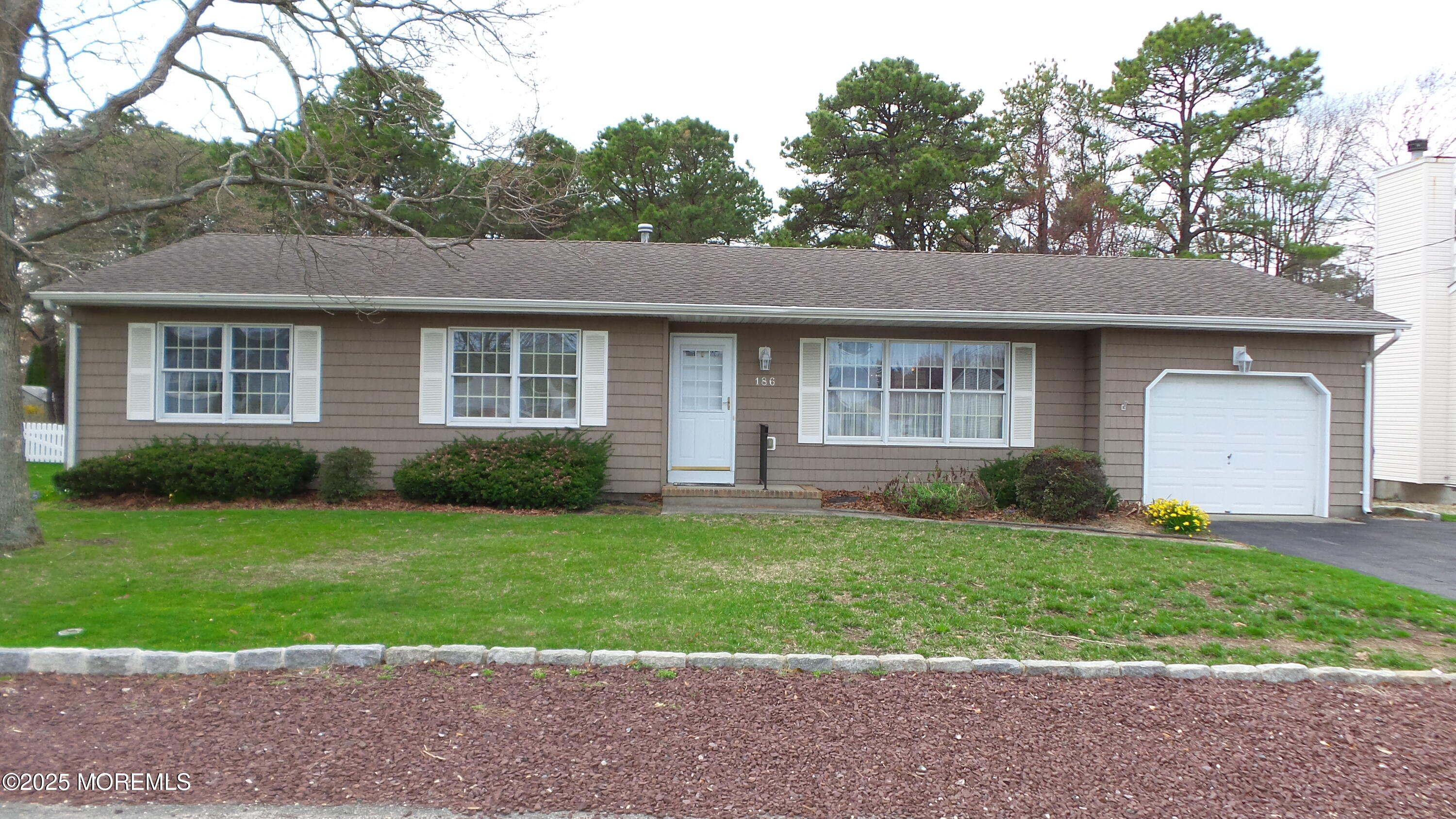 186 Cherry Quay Road, Brick, New Jersey image 1