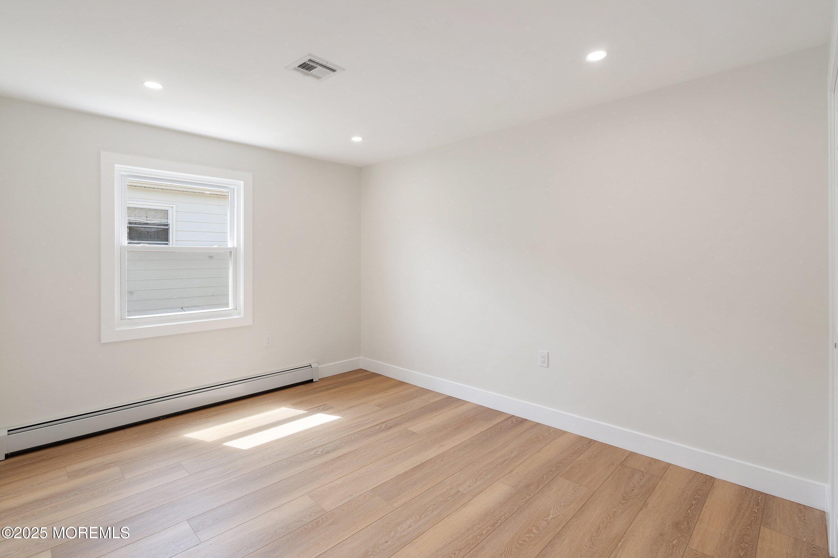 31 Canterbury Lane, Toms River, New Jersey image 15