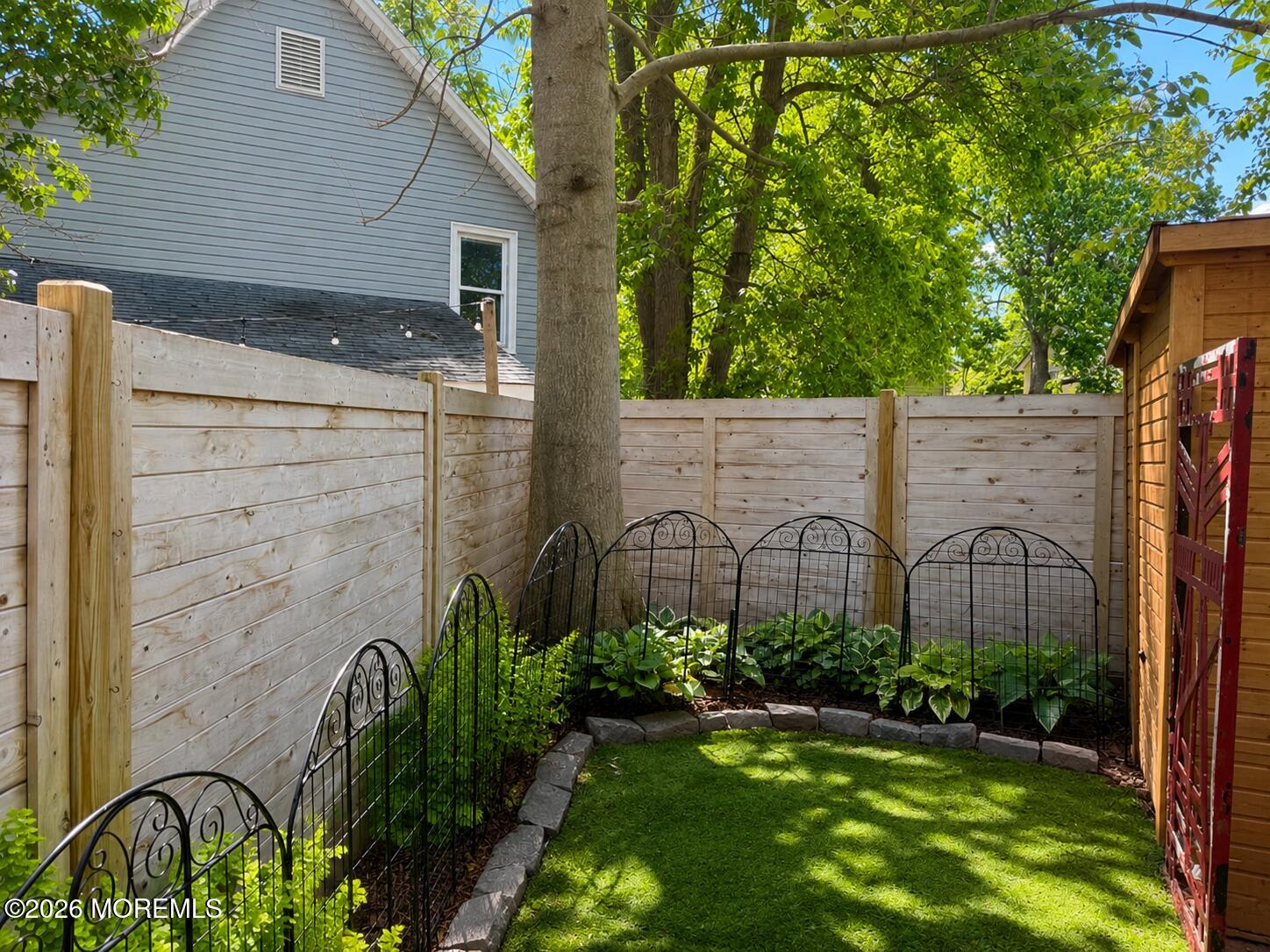 906 Central Avenue
