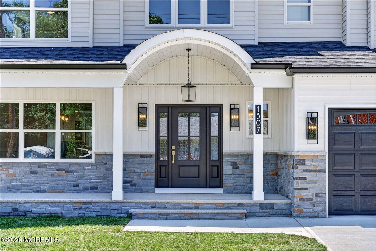 1307 River Avenue
