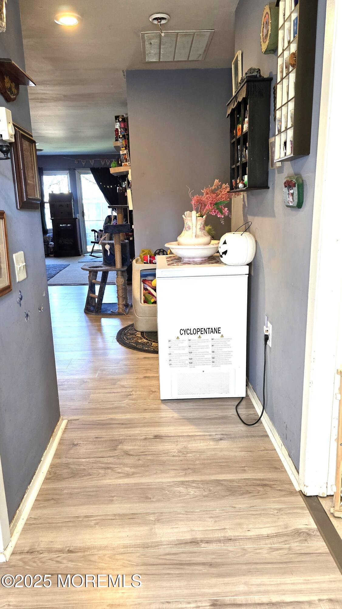 4C Ardsley Avenue 63