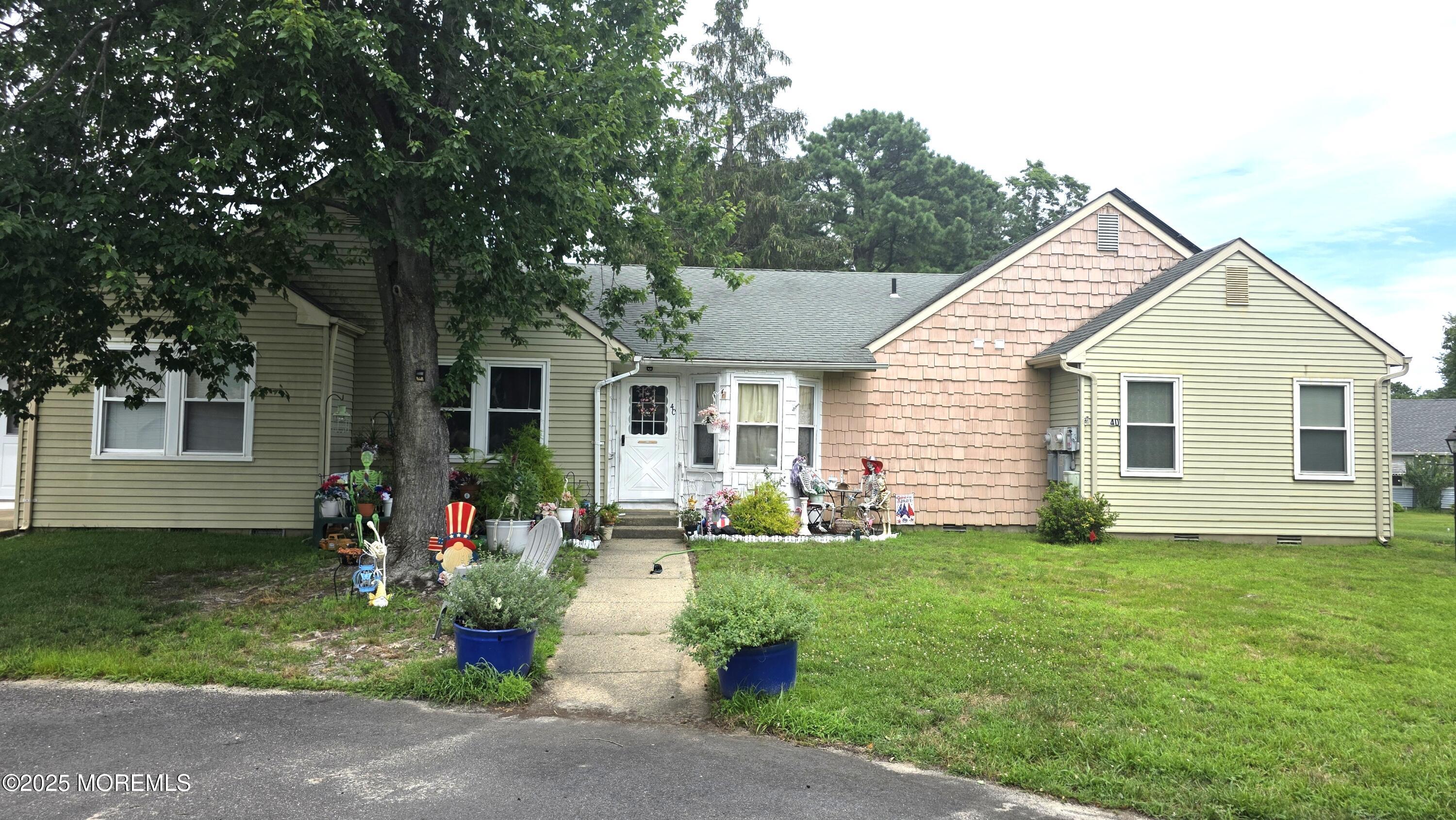 4C Ardsley Avenue 63