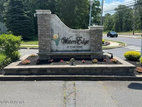 1916 Waters Edge Drive, Toms River, NJ 08753 - #: 22518821