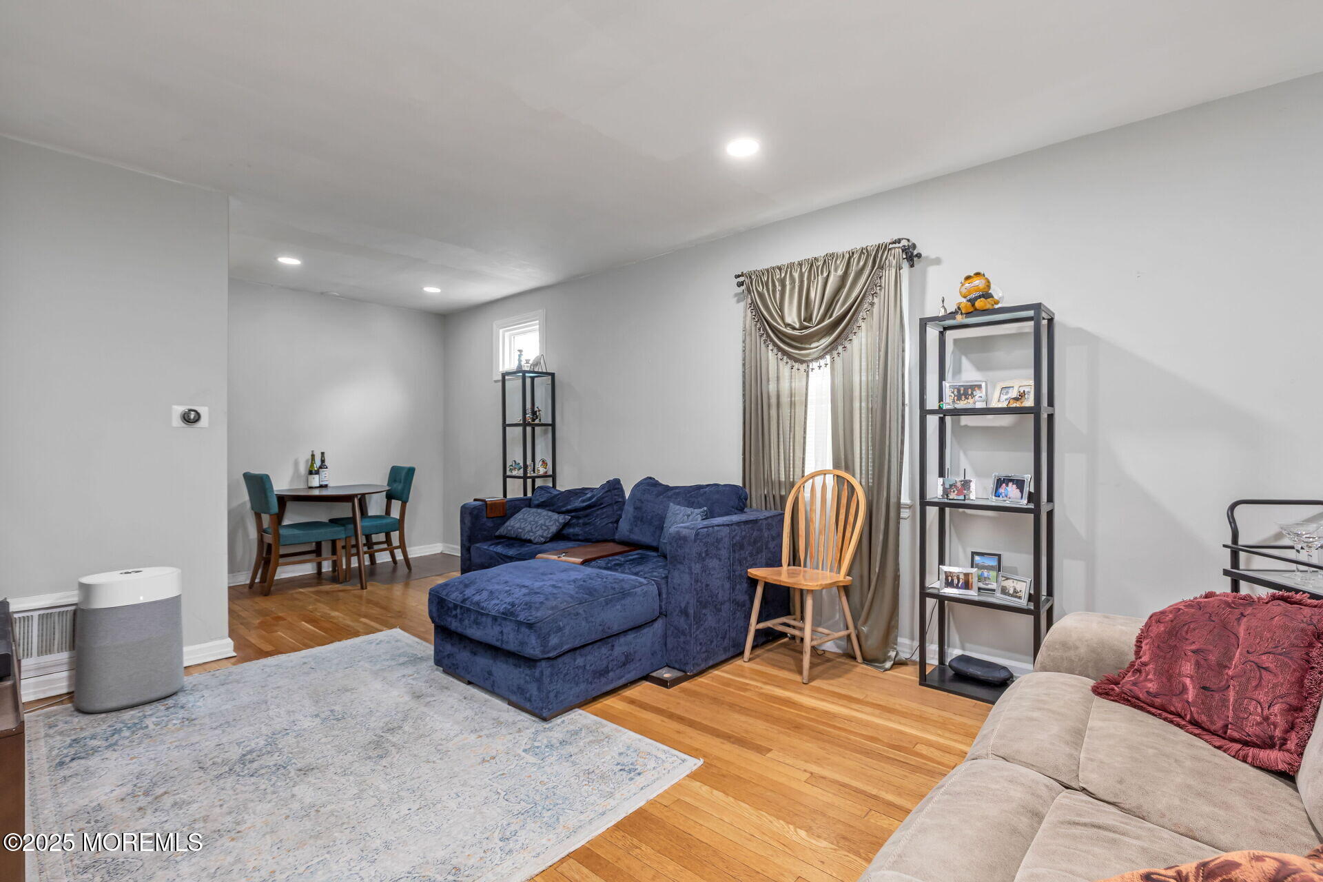 592 Ridgedale Avenue, Woodbridge, New Jersey image 2