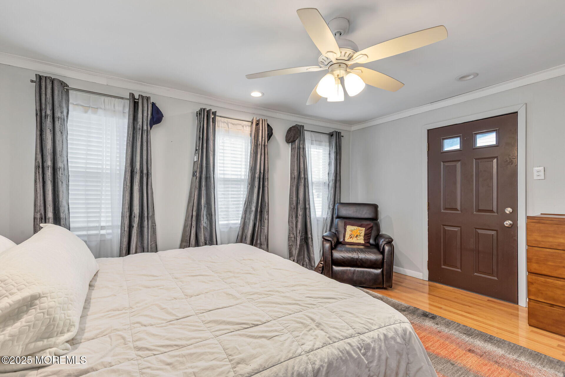 592 Ridgedale Avenue, Woodbridge, New Jersey image 9