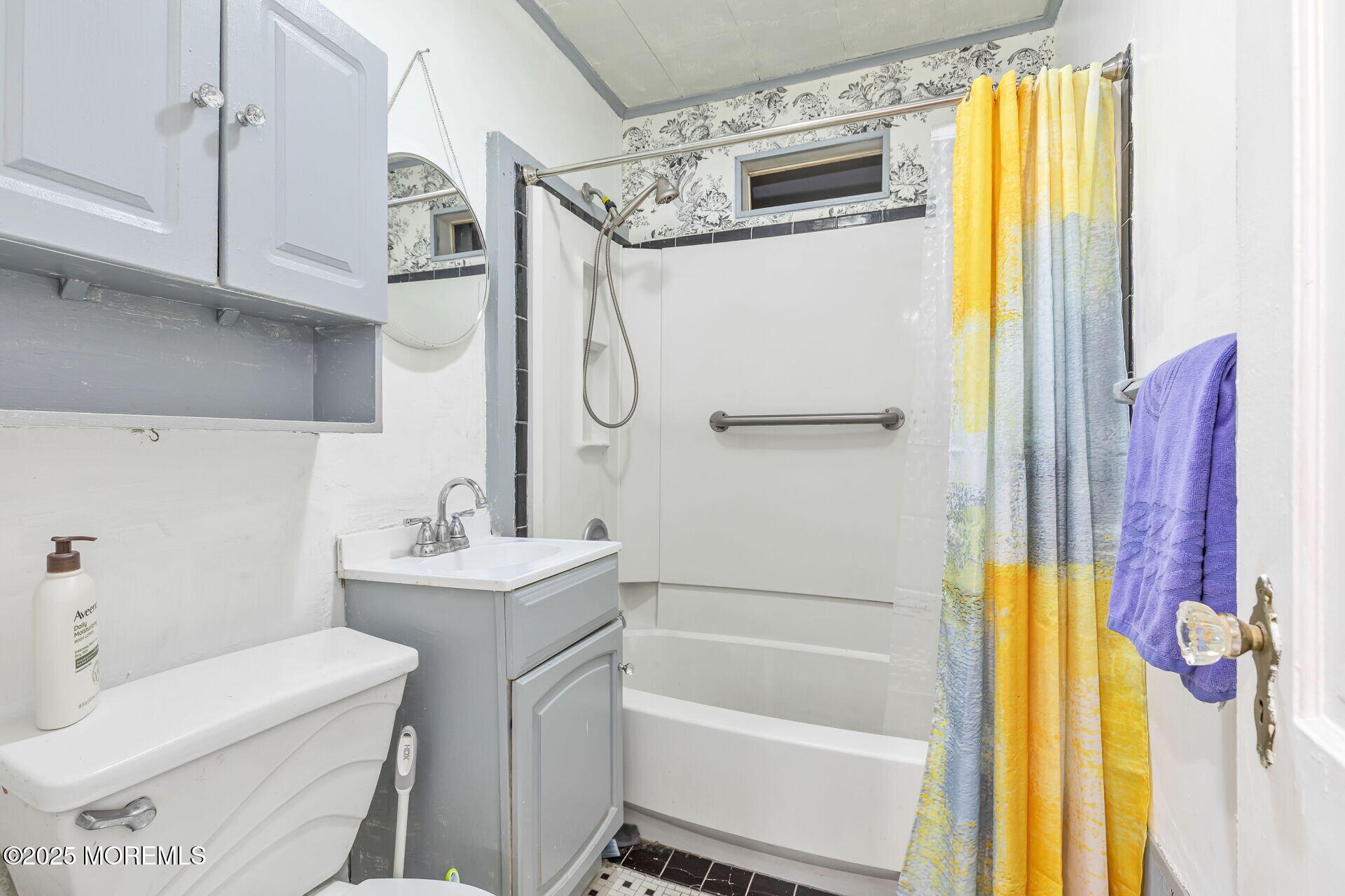 592 Ridgedale Avenue, Woodbridge, New Jersey image 12