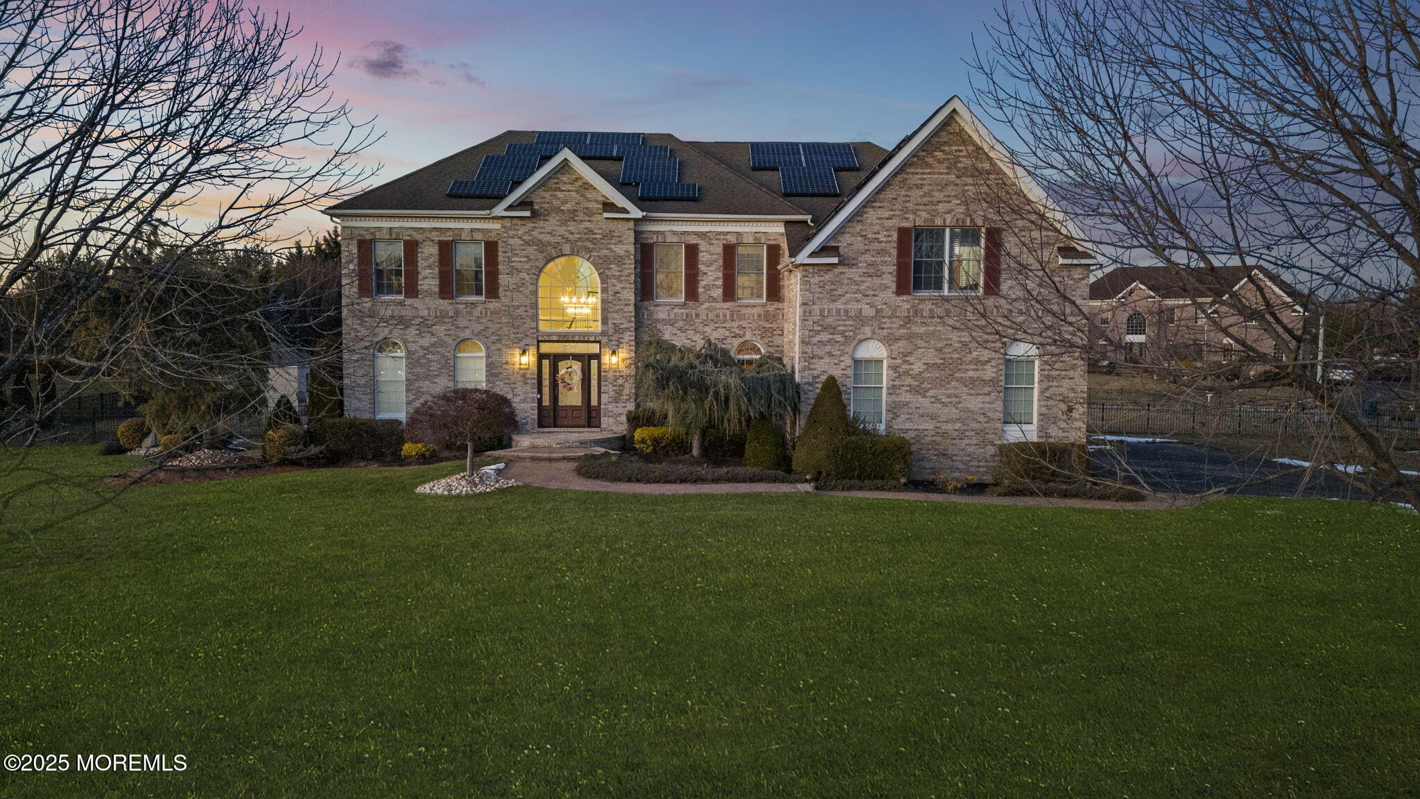 5 Courtney Court, Freehold, New Jersey image 2