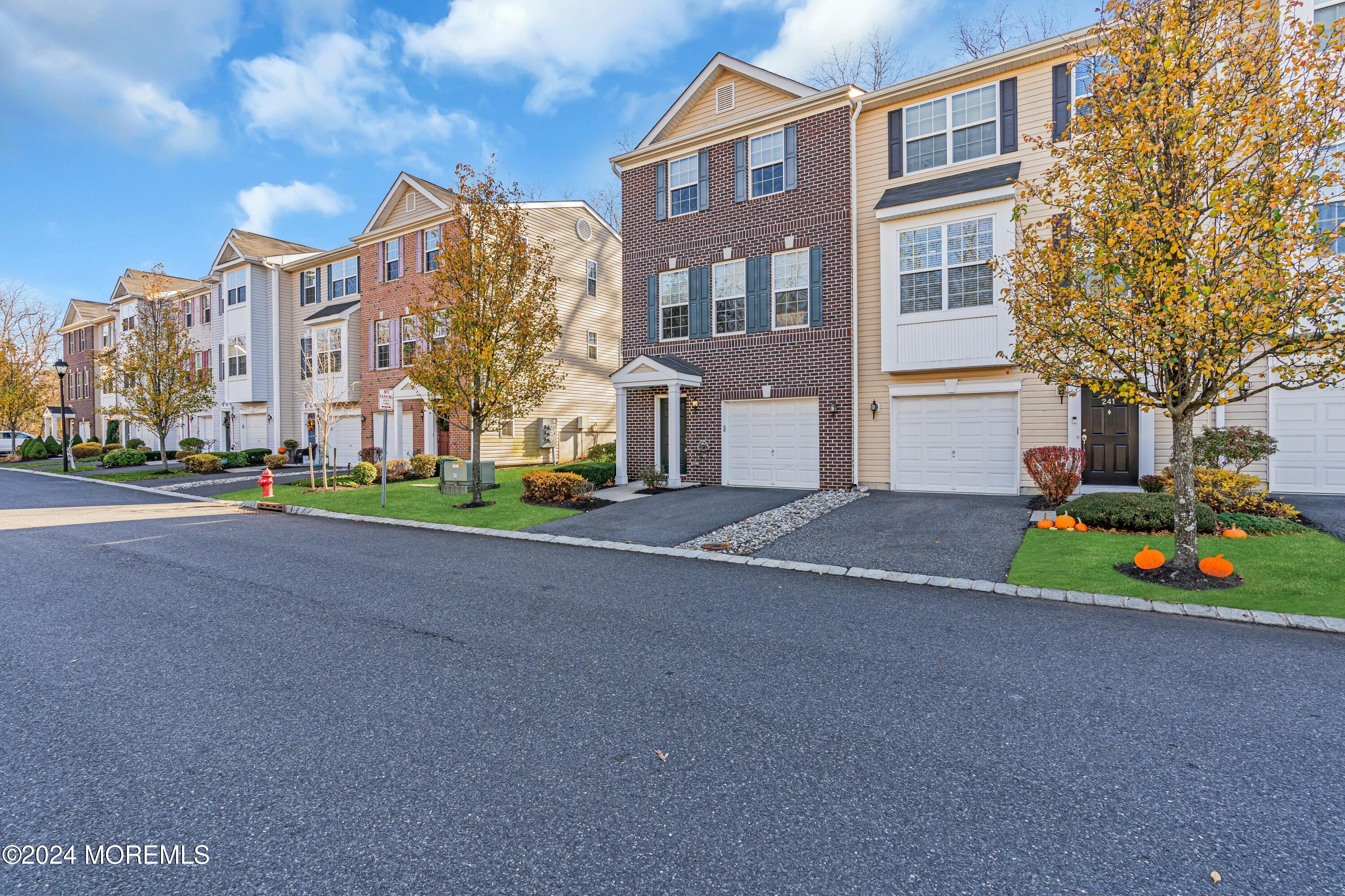 243 Chickadee Court #1000, Freehold, New Jersey image 3