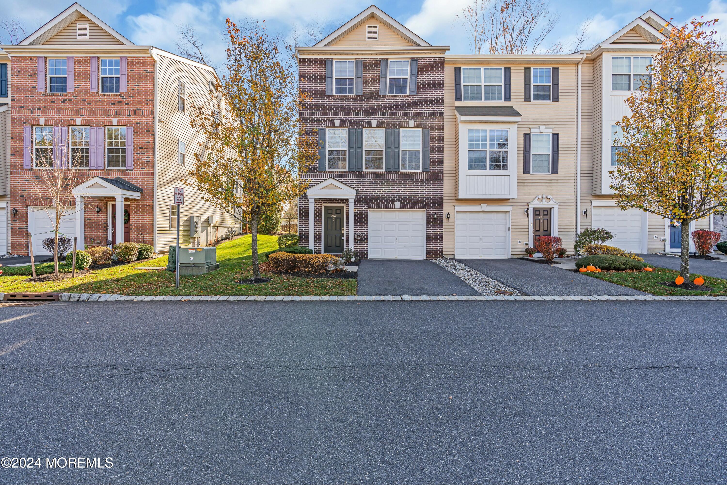 243 Chickadee Court #1000, Freehold, New Jersey image 47