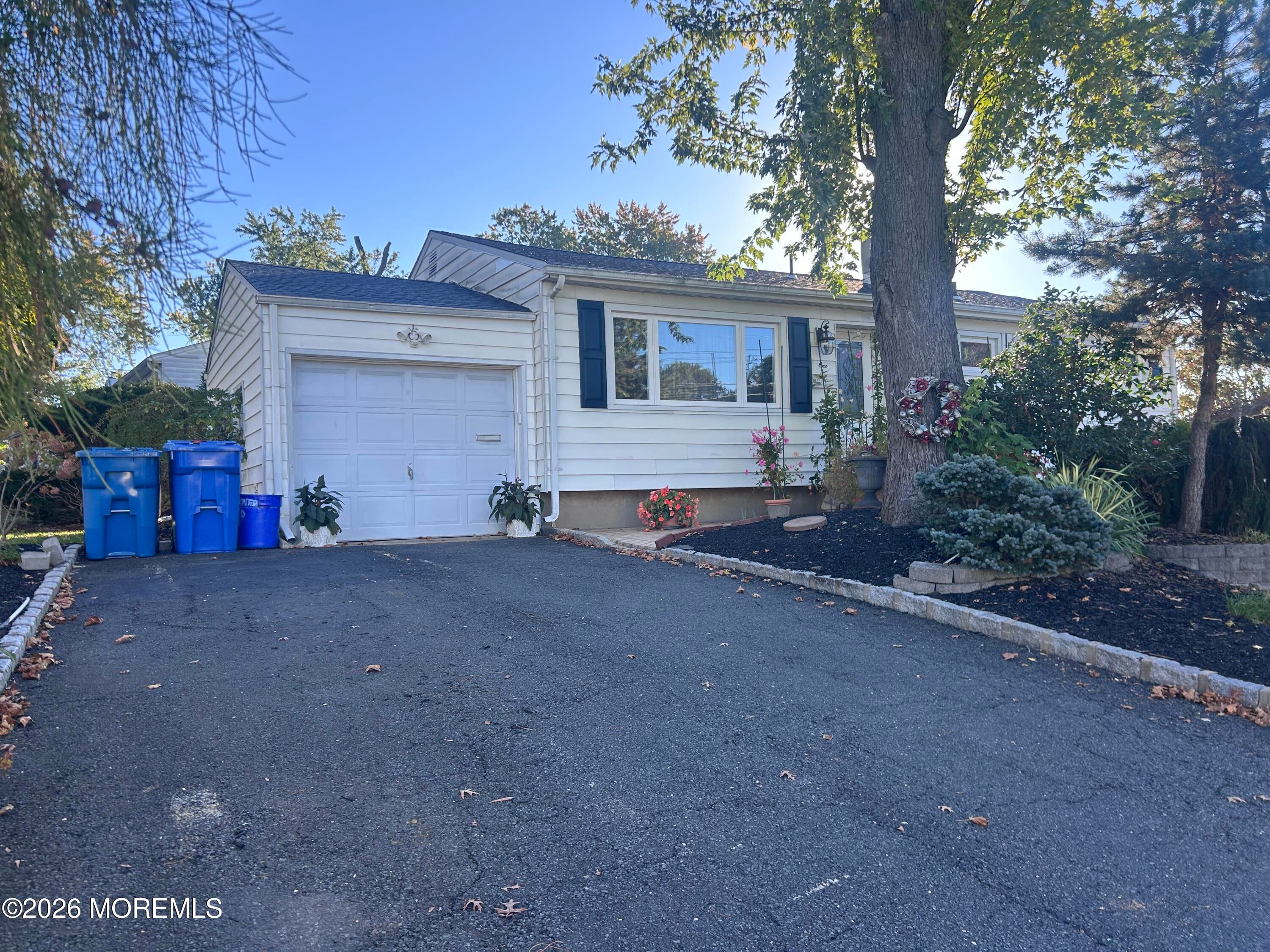 1 Andover Road