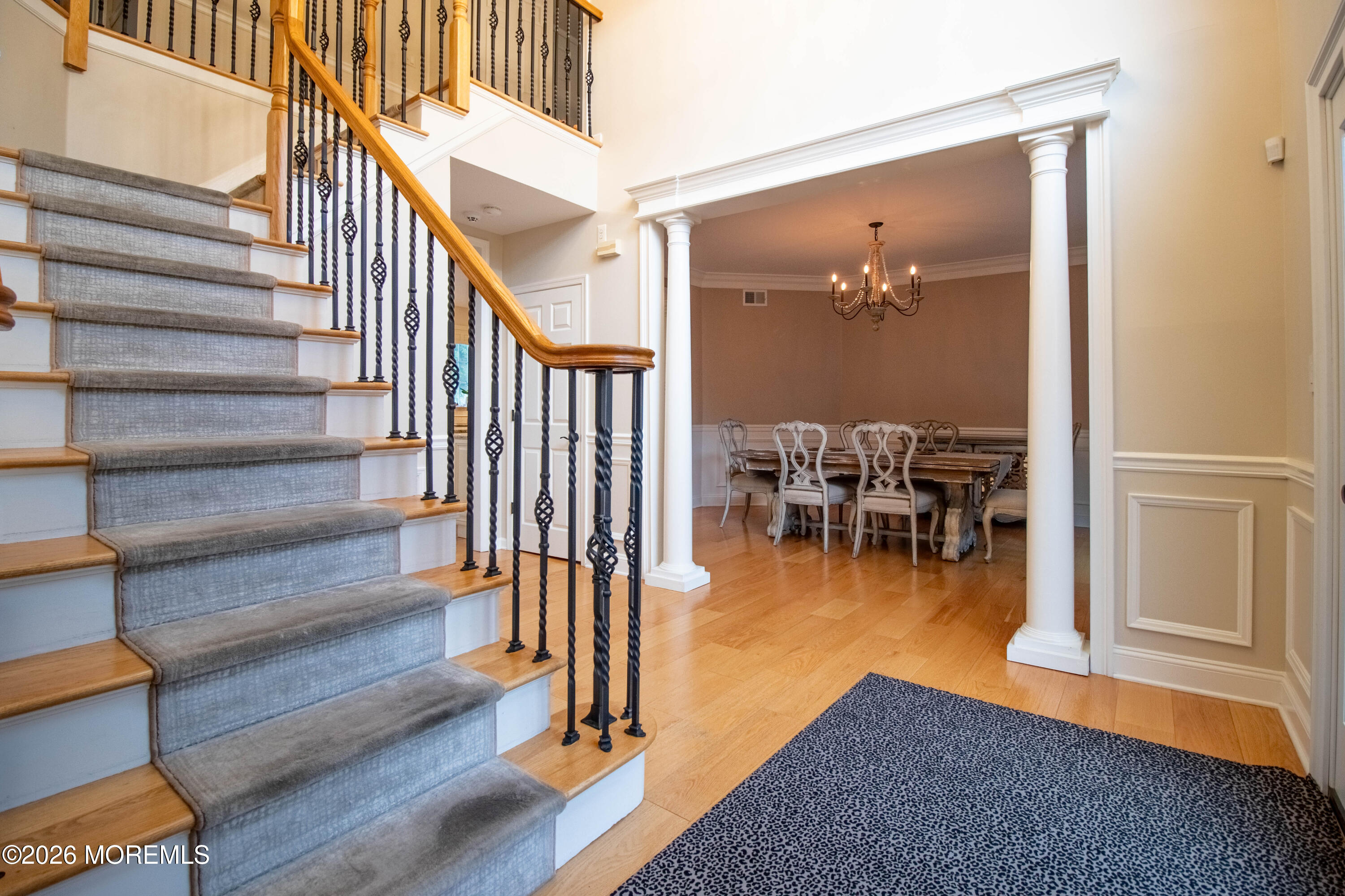 9 Pondview Drive