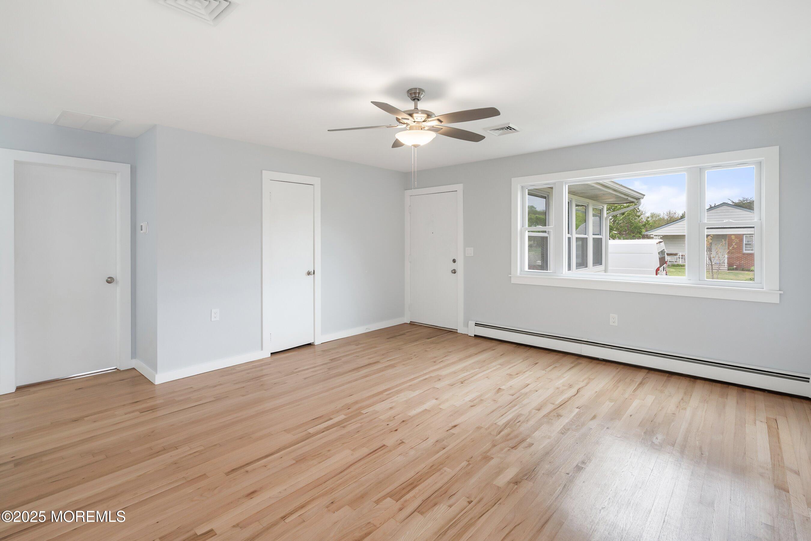 82 Fox Glove, Toms River, New Jersey image 6