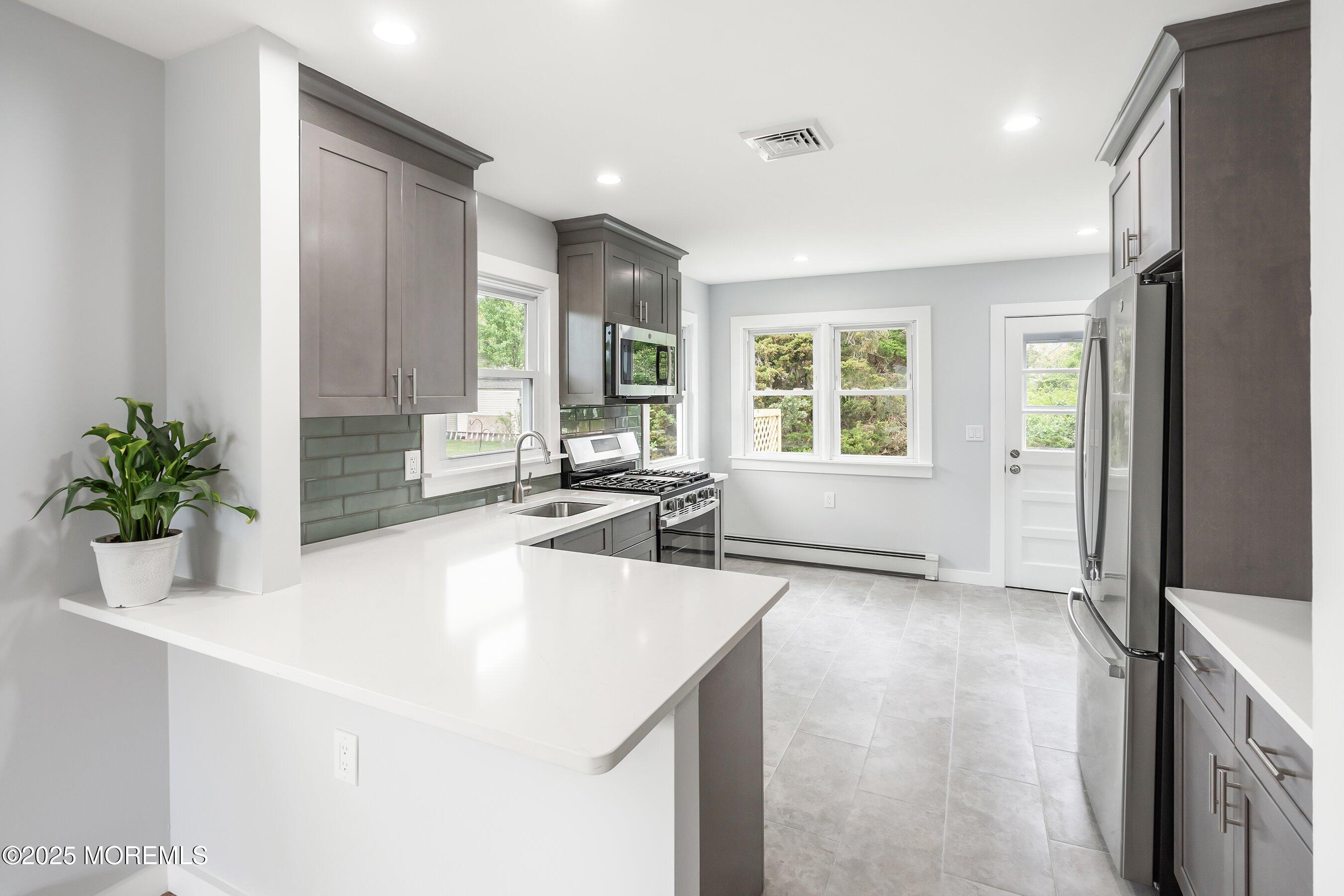 82 Fox Glove, Toms River, New Jersey image 8