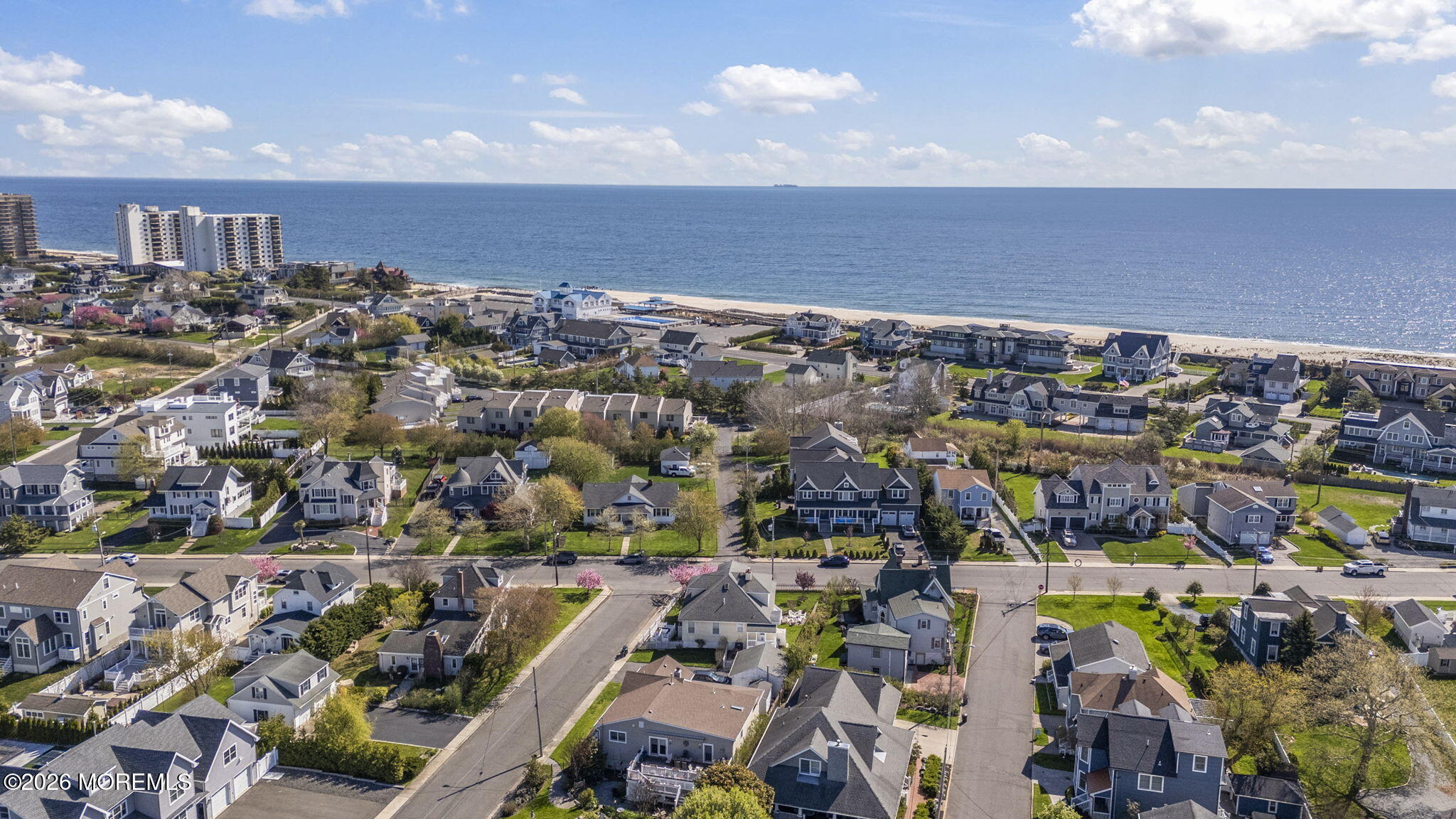 Monmouth Beach, New Jersey, 07750, United States, 4 Bedrooms Bedrooms, ,2 BathroomsBathrooms,Residential,Active,2041576