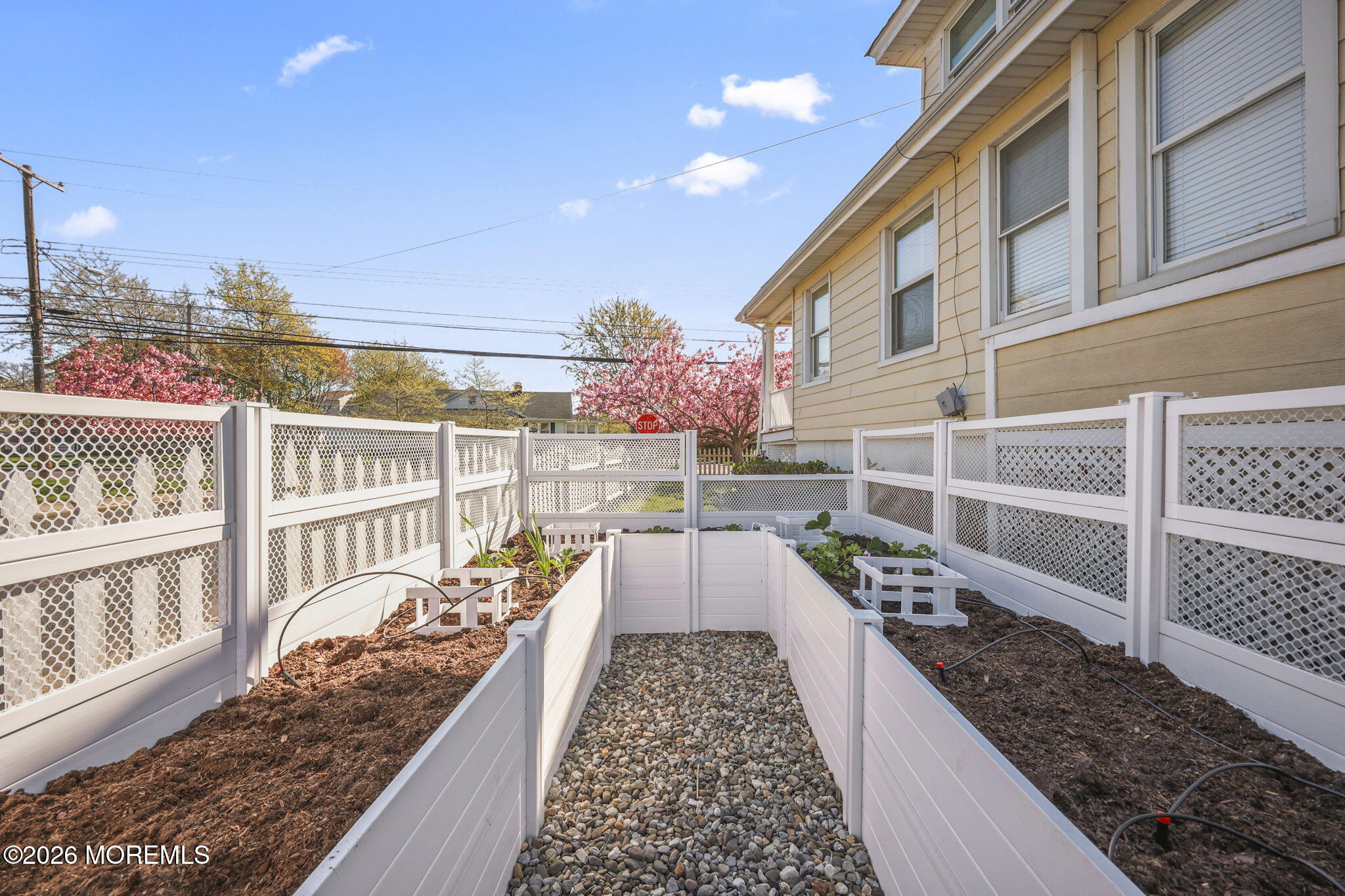 Monmouth Beach, New Jersey, 07750, United States, 4 Bedrooms Bedrooms, ,2 BathroomsBathrooms,Residential,Active,2041576