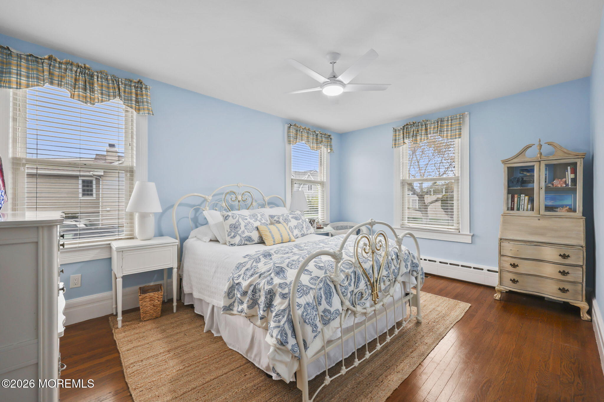 Monmouth Beach, New Jersey, 07750, United States, 4 Bedrooms Bedrooms, ,2 BathroomsBathrooms,Residential,Active,2041576