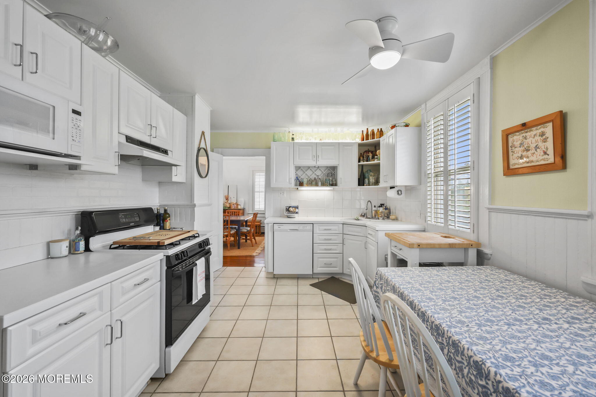 Monmouth Beach, New Jersey, 07750, United States, 4 Bedrooms Bedrooms, ,2 BathroomsBathrooms,Residential,Active,2041576
