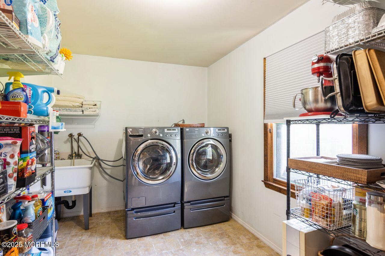 3 Alexander Road, East Brunswick, New Jersey image 14