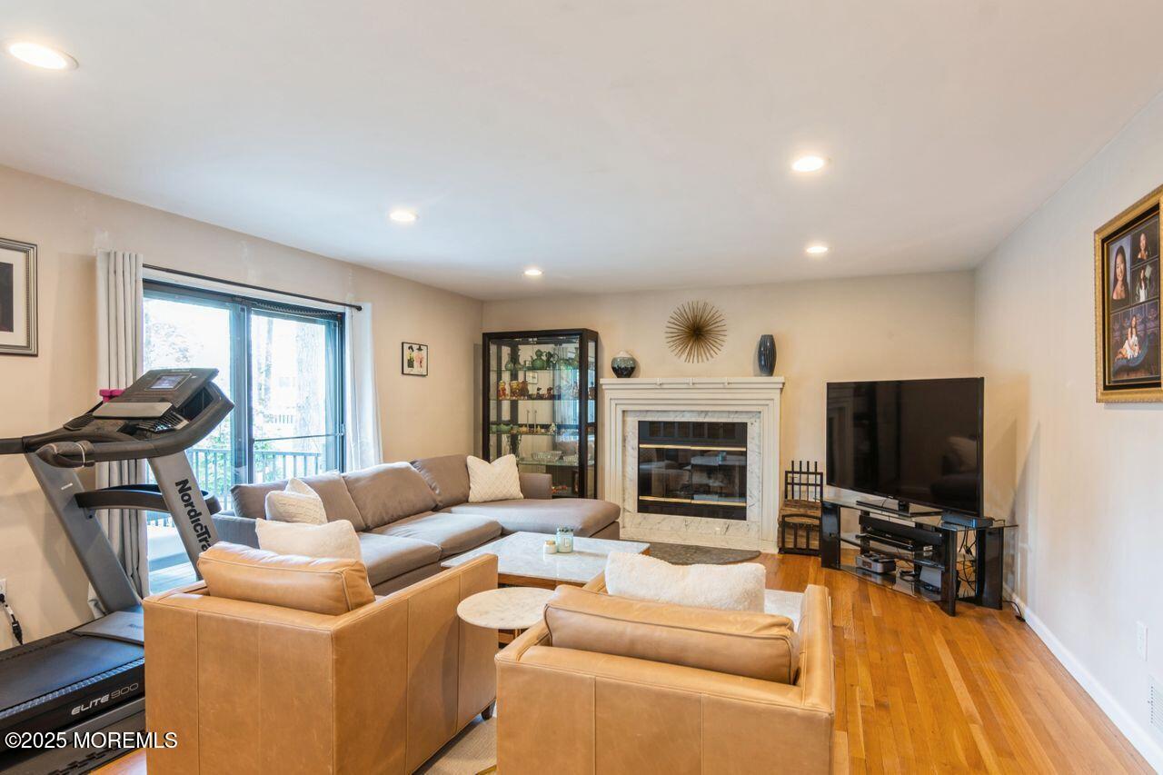 3 Alexander Road, East Brunswick, New Jersey image 7