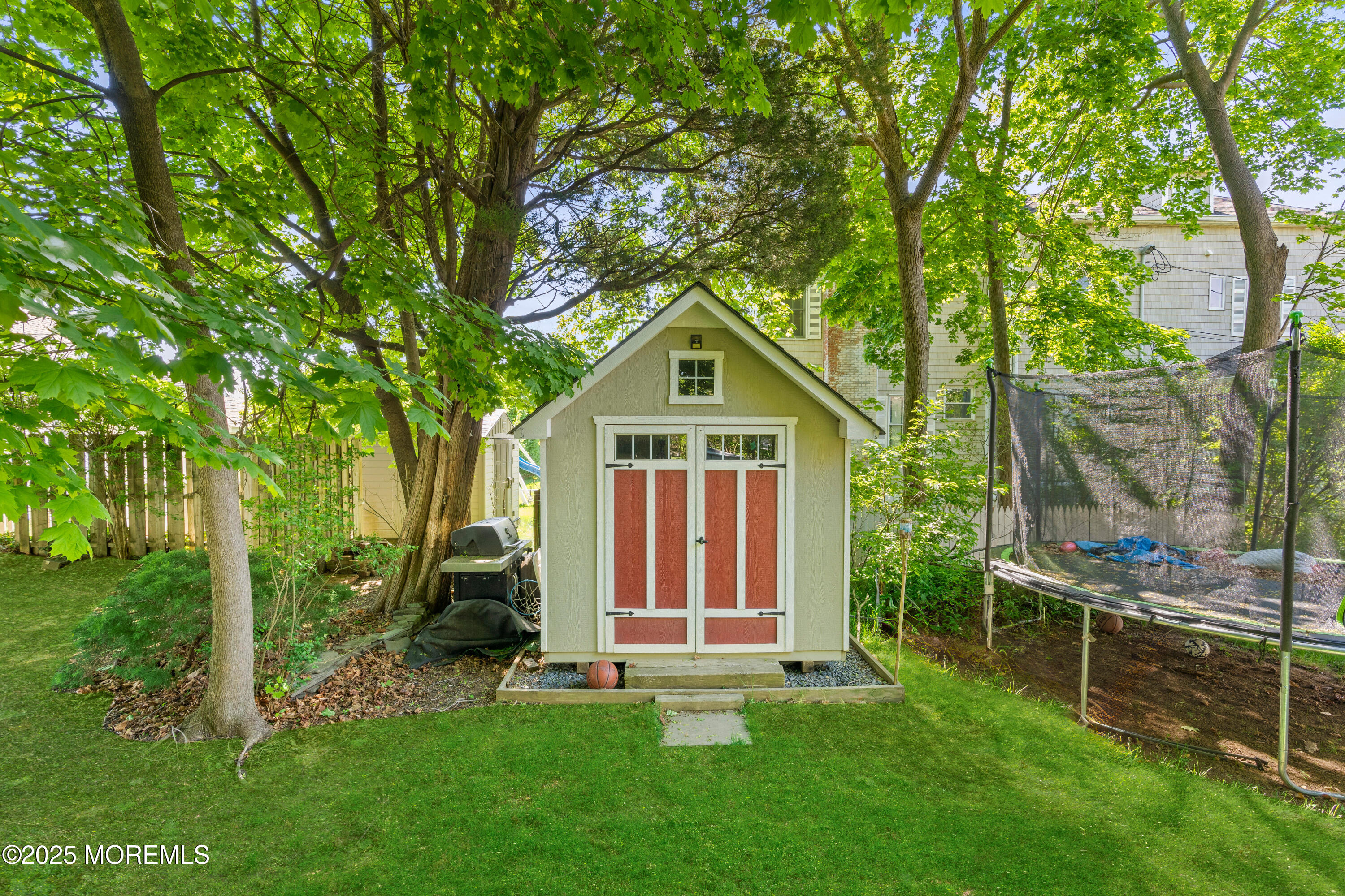 329 Hollywood Avenue, Long Branch, New Jersey image 9
