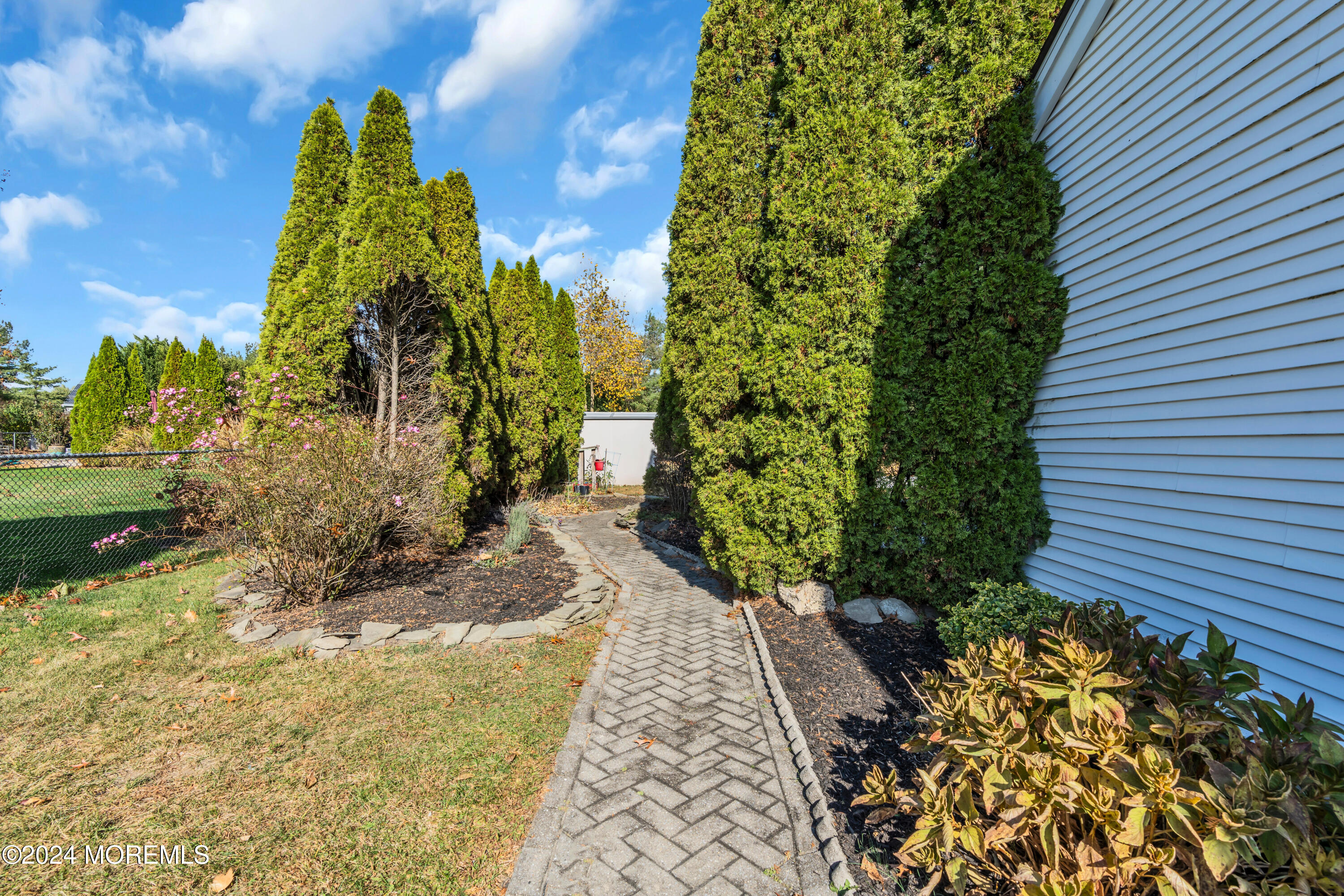 664 Adelphia Road, Freehold, New Jersey image 30