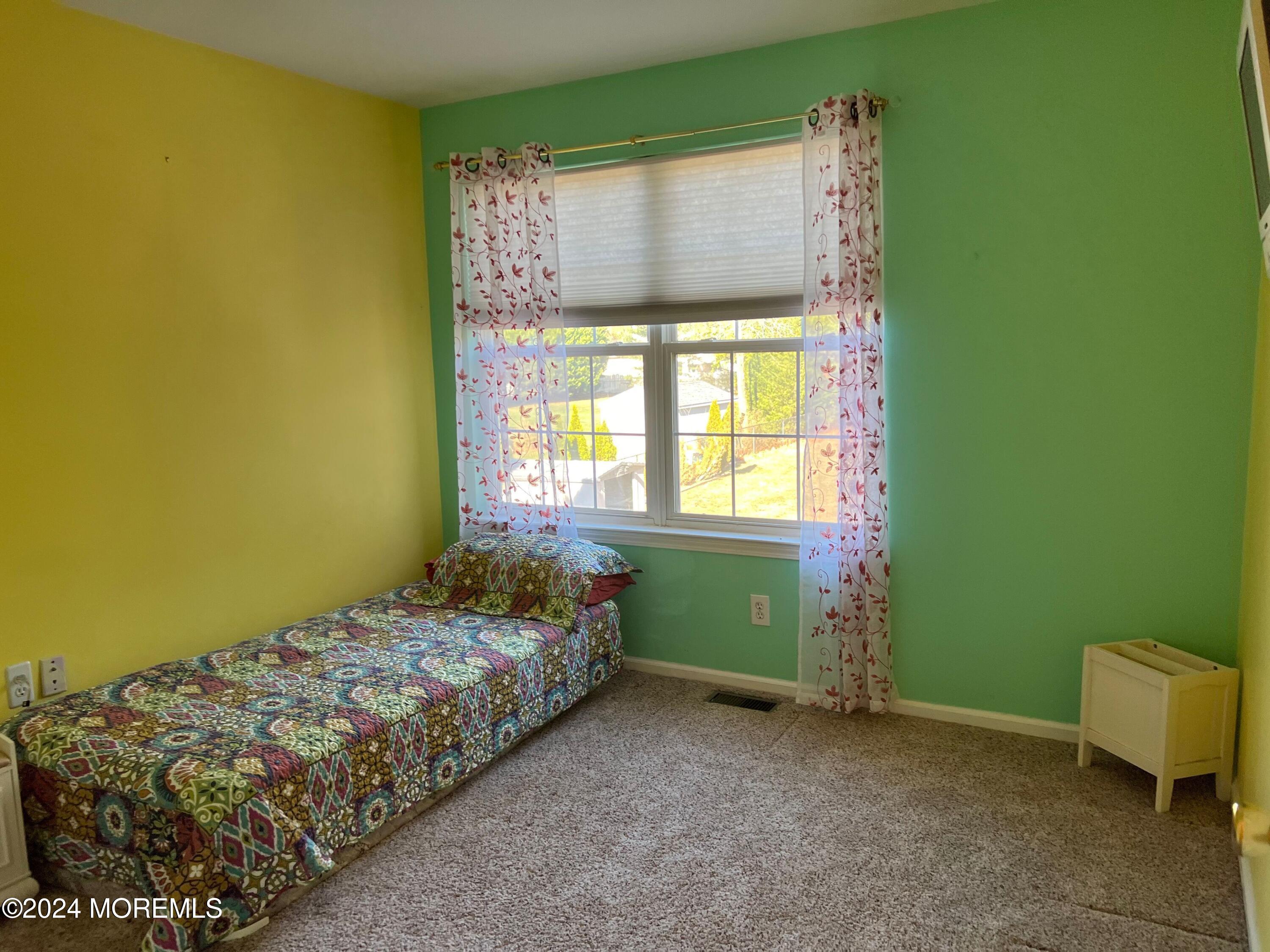664 Adelphia Road, Freehold, New Jersey image 16