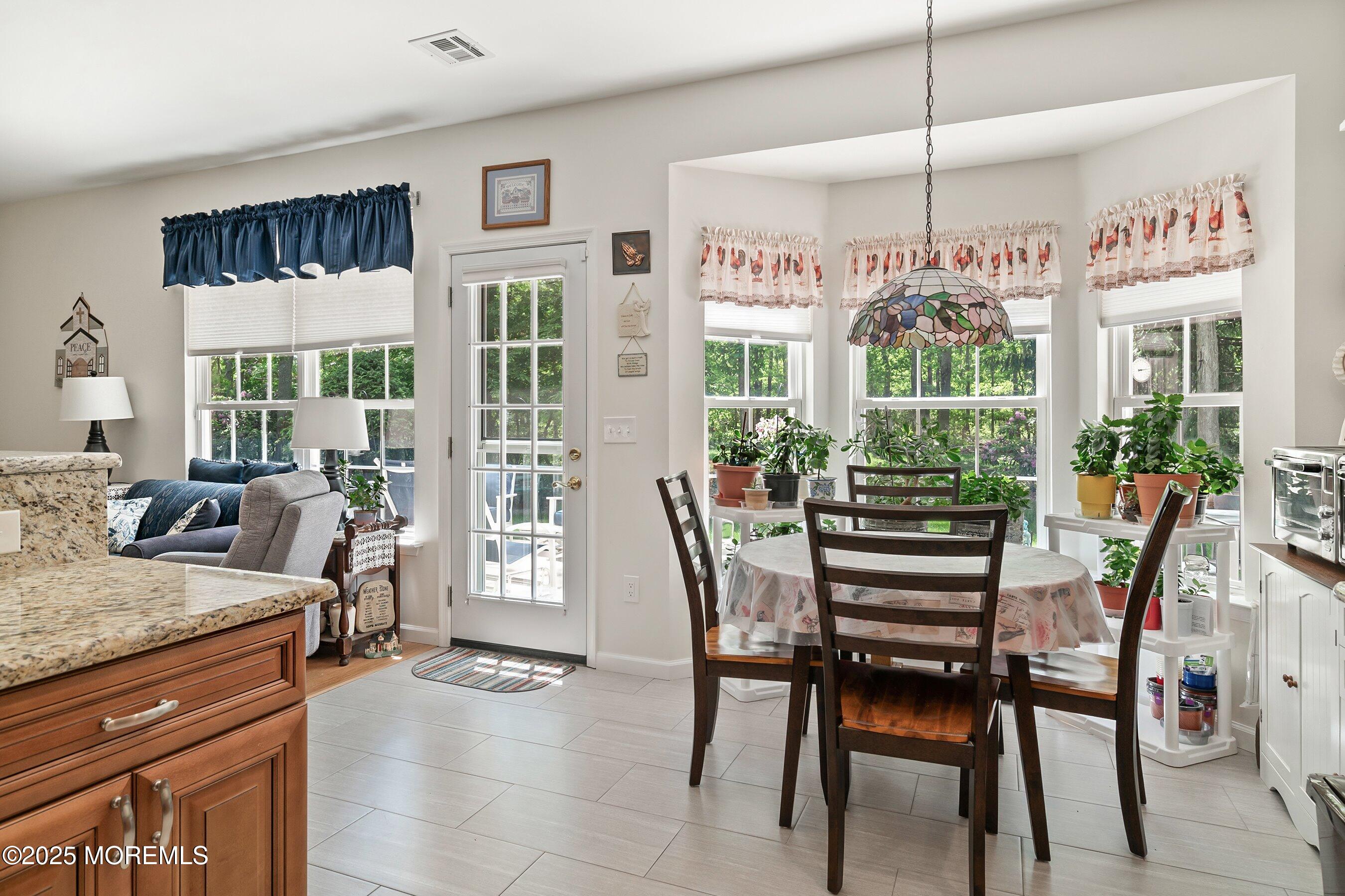 102 Sylvan Lake Boulevard, Bayville, New Jersey image 25