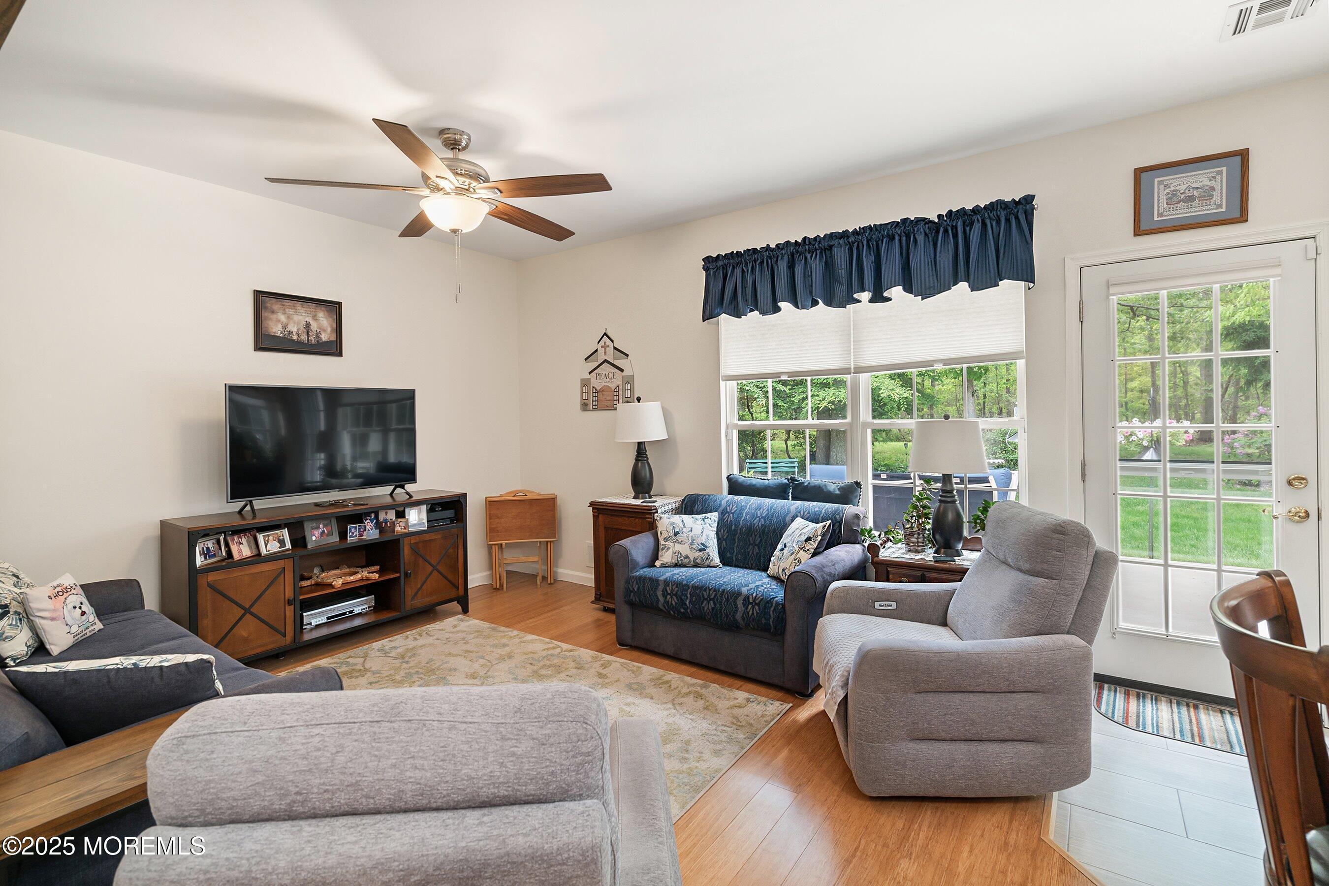 102 Sylvan Lake Boulevard, Bayville, New Jersey image 27