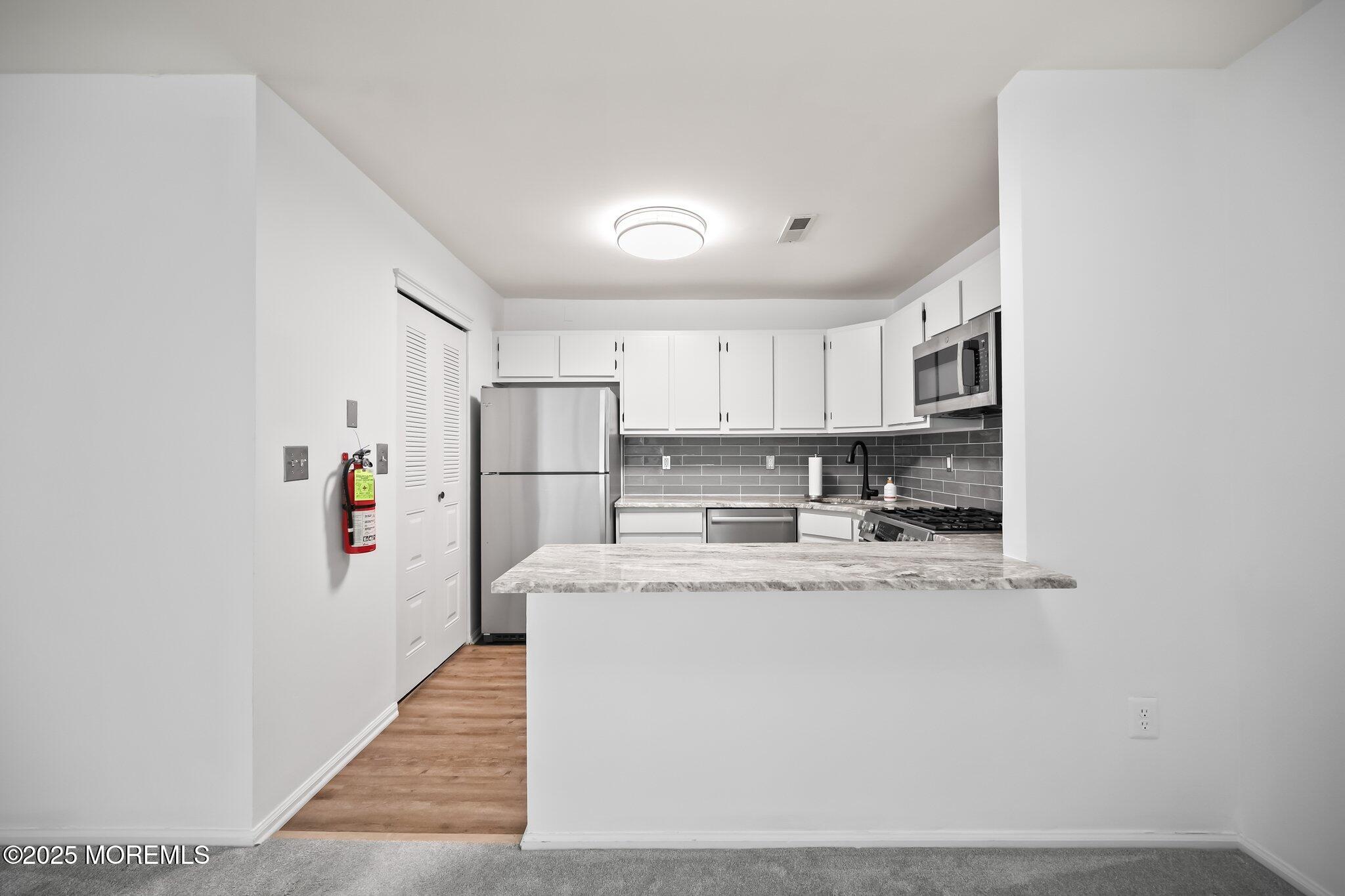 72 Cranberry Court #129, Red Bank, New Jersey image 13