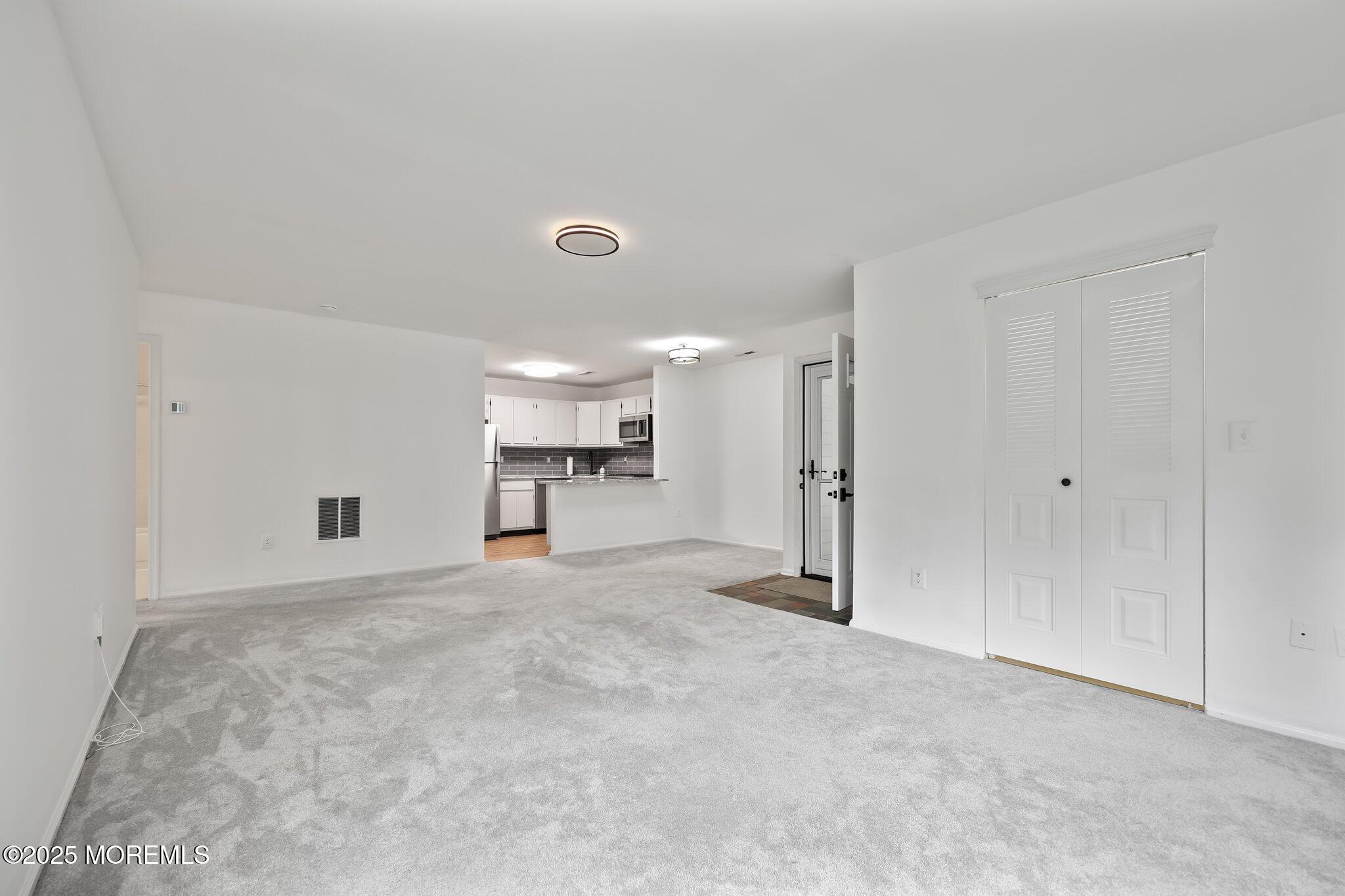 72 Cranberry Court #129, Red Bank, New Jersey image 6